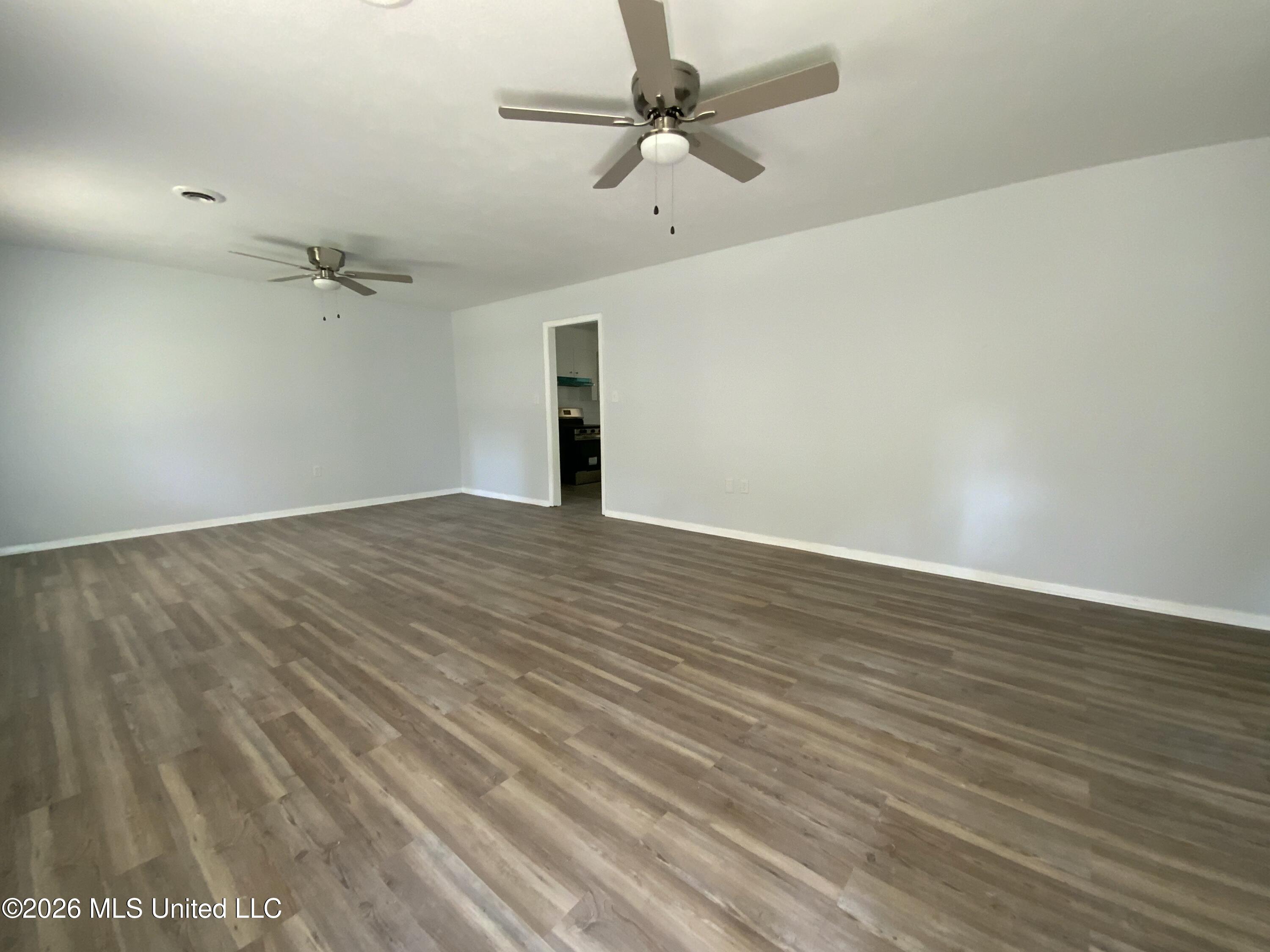 1210 Wooddell Drive Property Photo 2