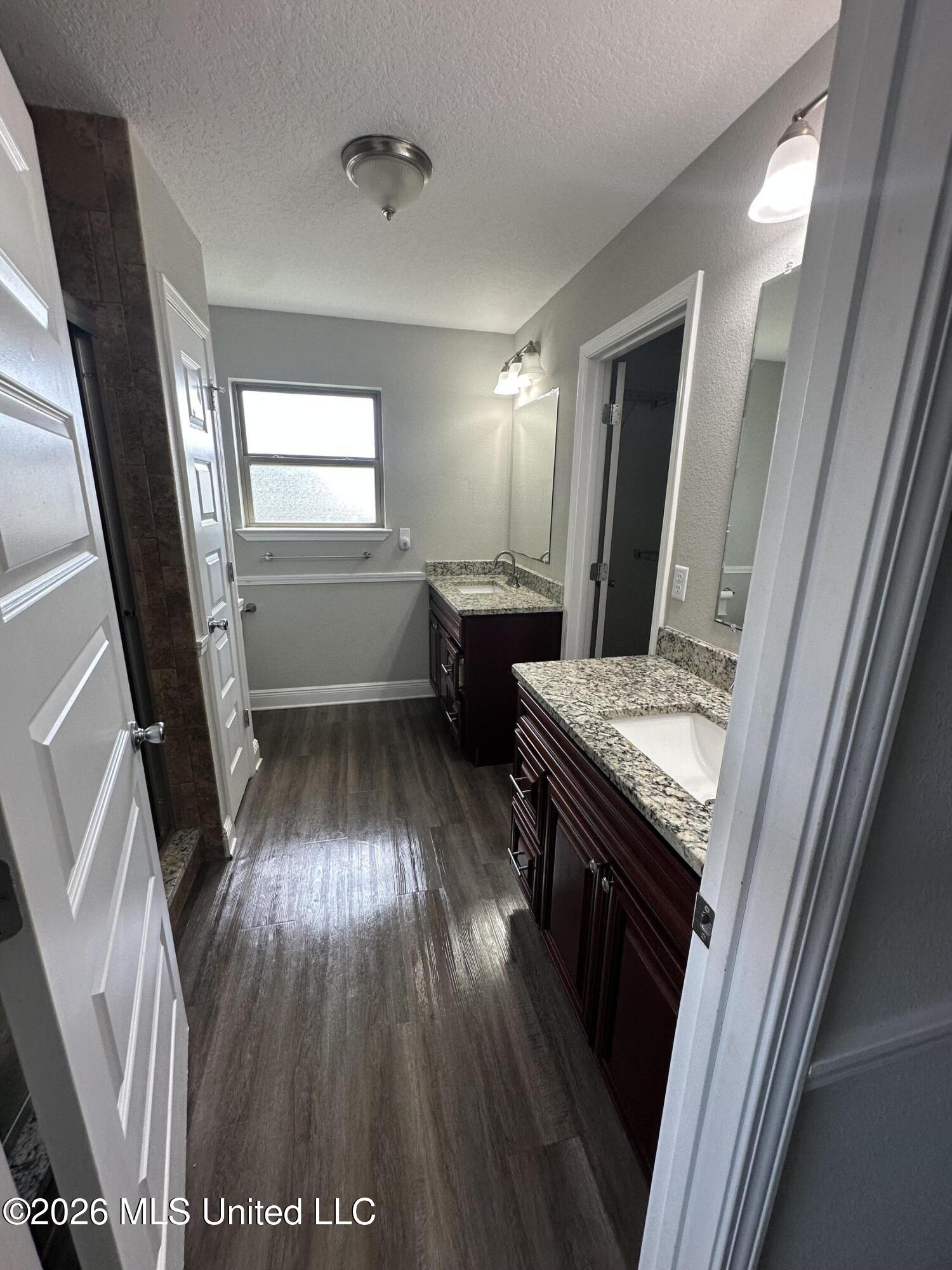 13742 Lawton Lane Property Photo 10