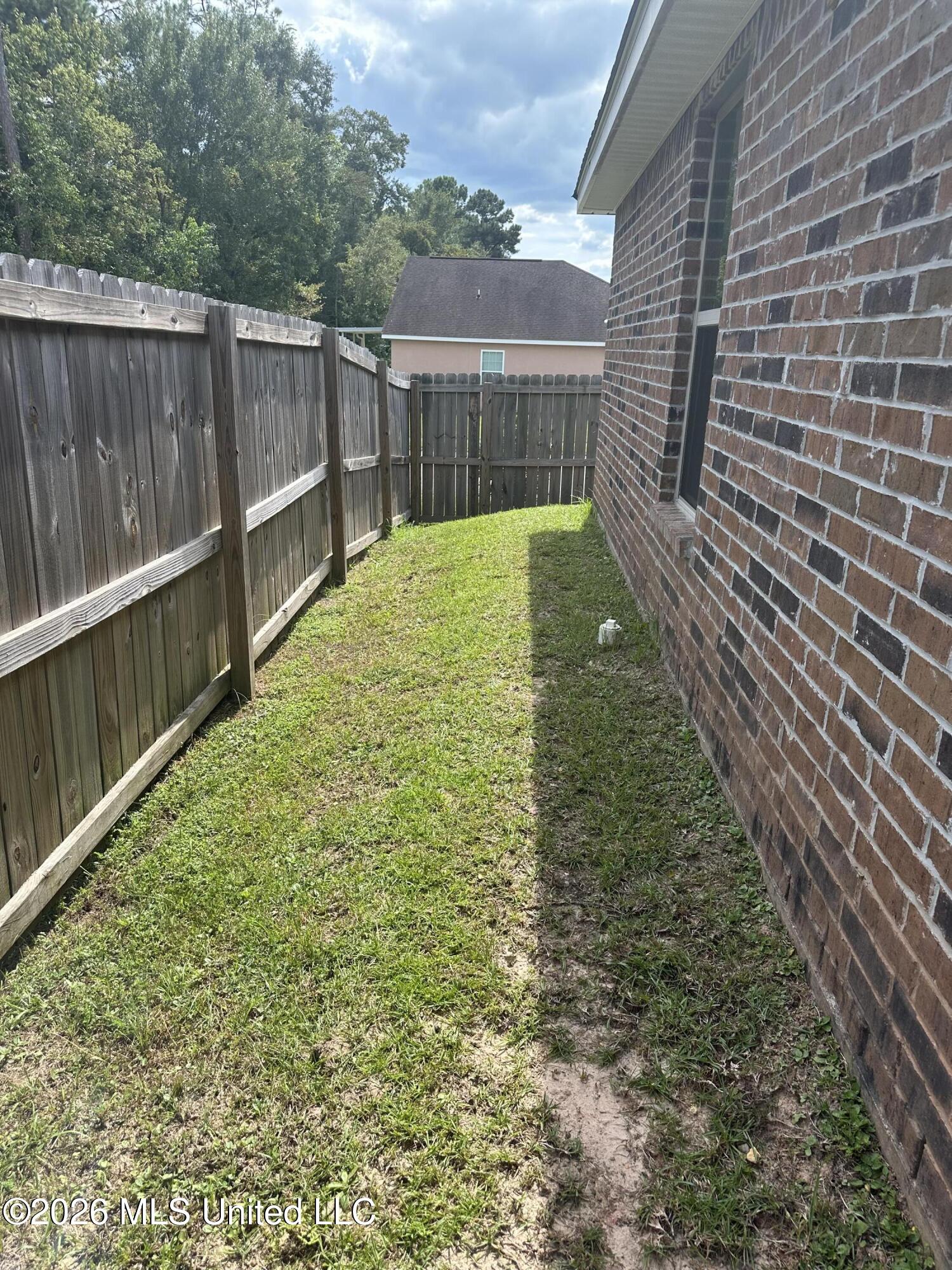 13742 Lawton Lane Property Photo 23