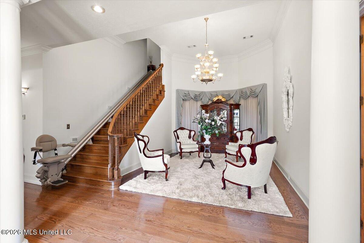 219 Sunset Circle Property Photo 6