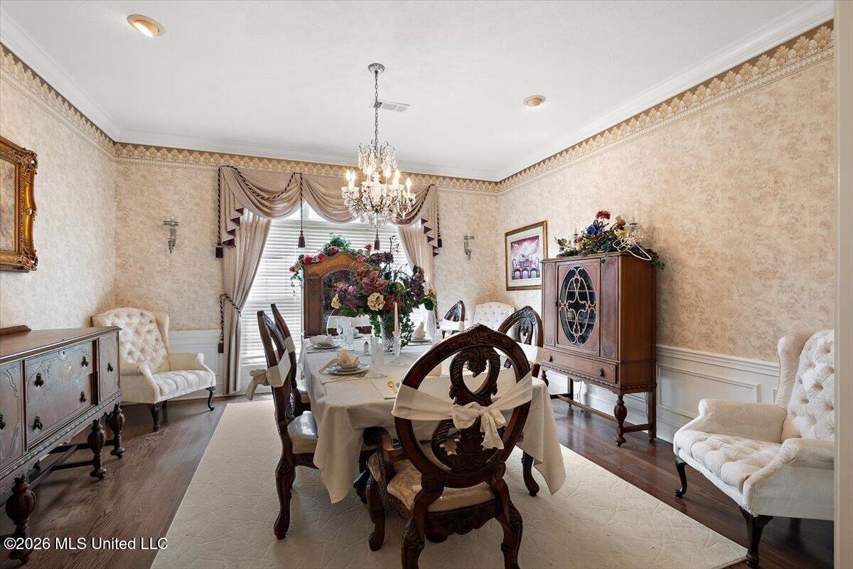 219 Sunset Circle Property Photo 8