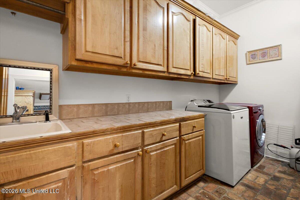 219 Sunset Circle Property Photo 37