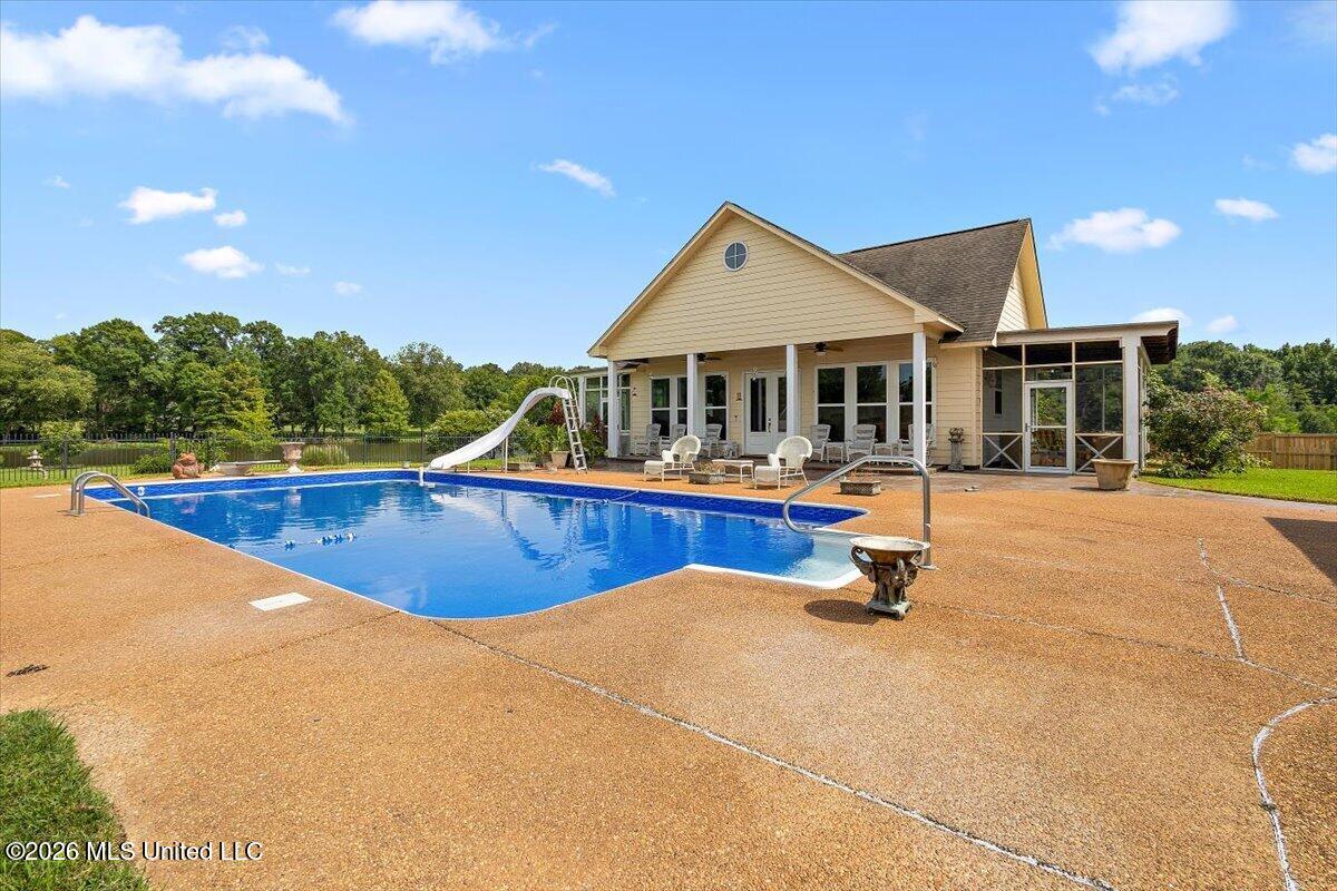 219 Sunset Circle Property Photo 47
