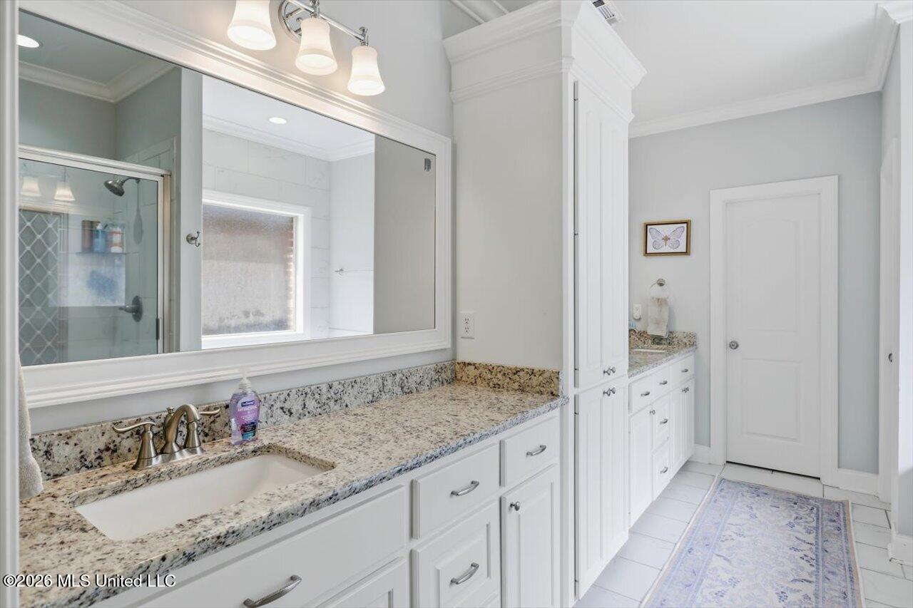 320 Oakville Circle Property Photo 21