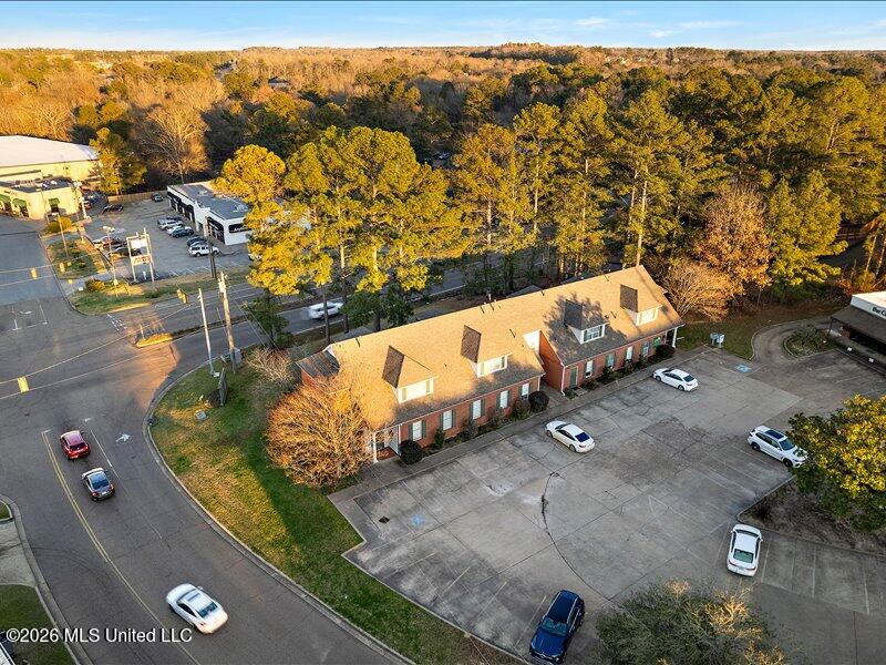 5403 Castlewoods Property Photo 19