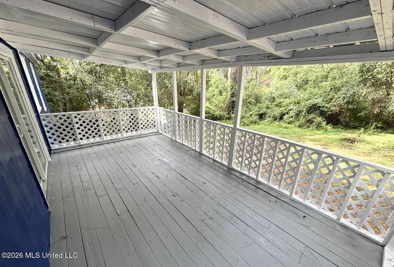2123 Belvedere Drive Property Photo 9