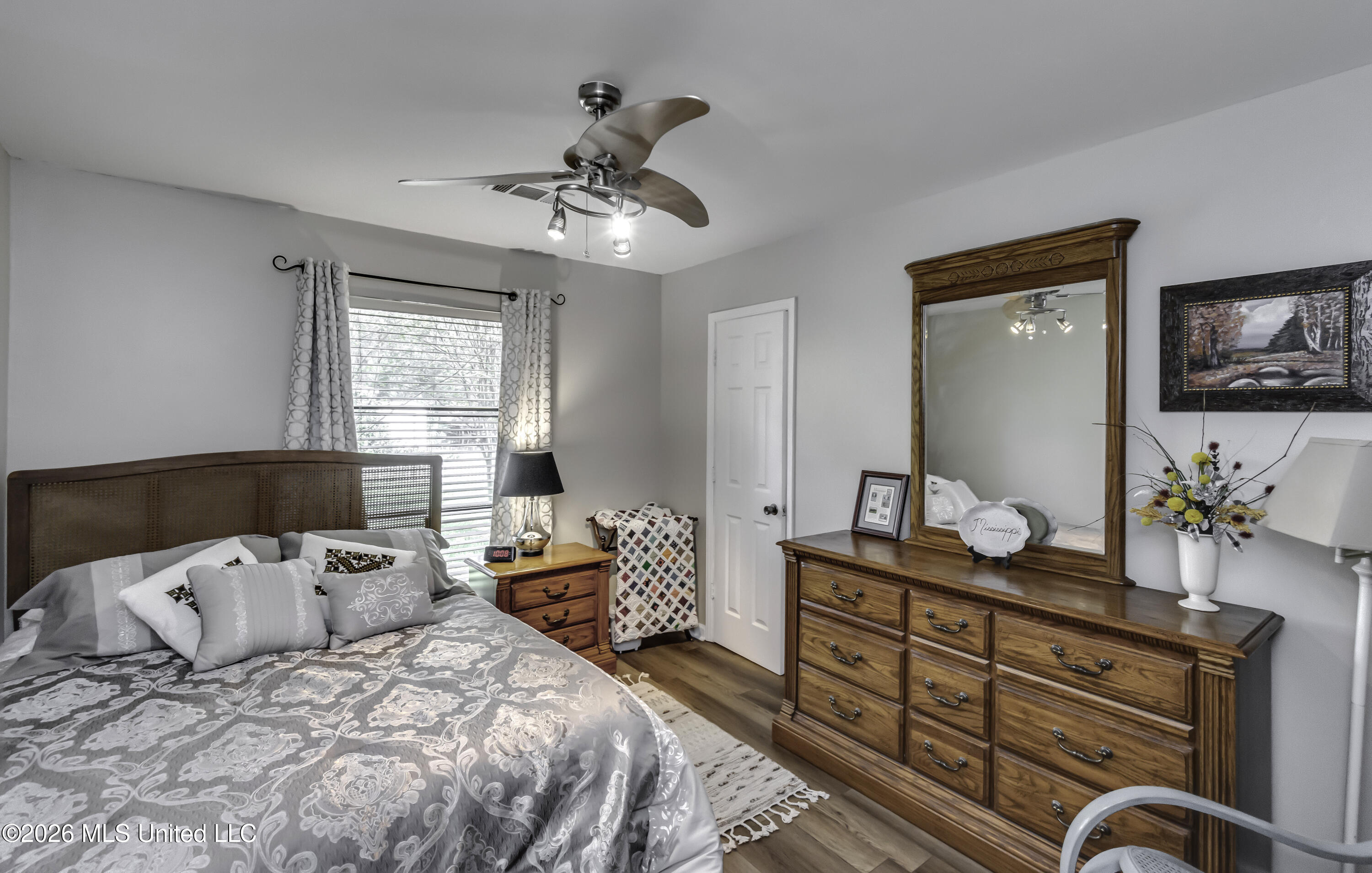 106 Glen Cove Road Property Photo 33