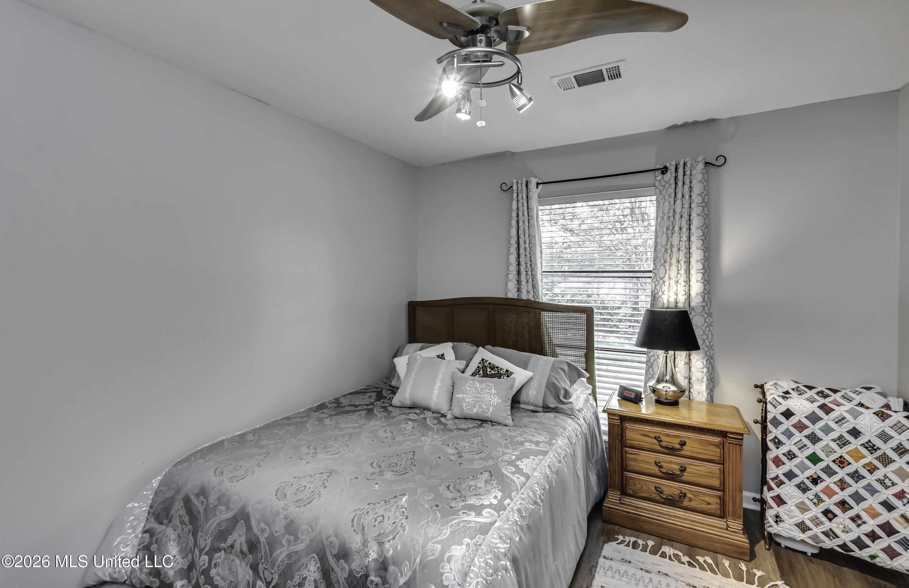 106 Glen Cove Road Property Photo 34