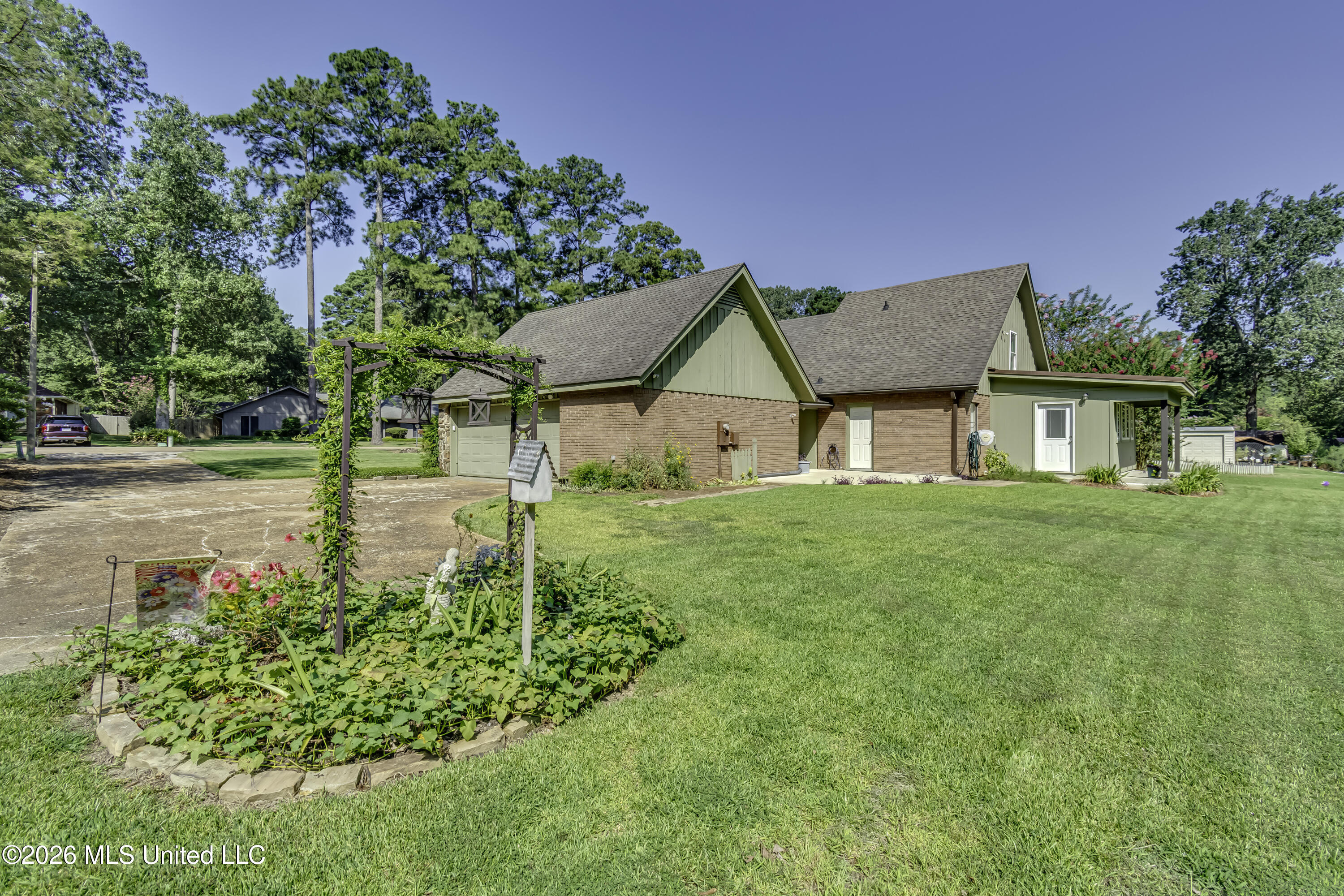 106 Glen Cove Road Property Photo 60