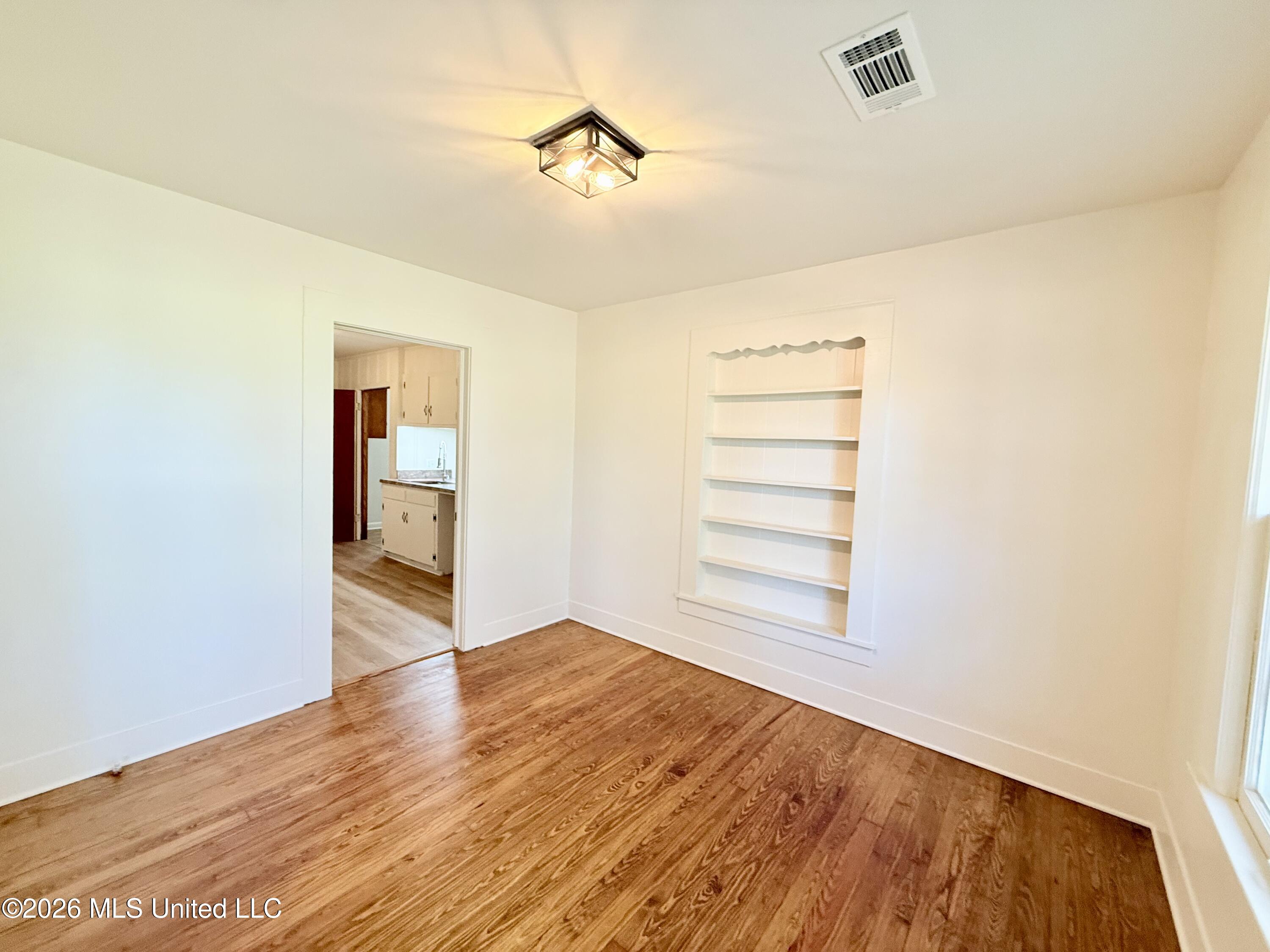 2590 Highway 51 Property Photo 12