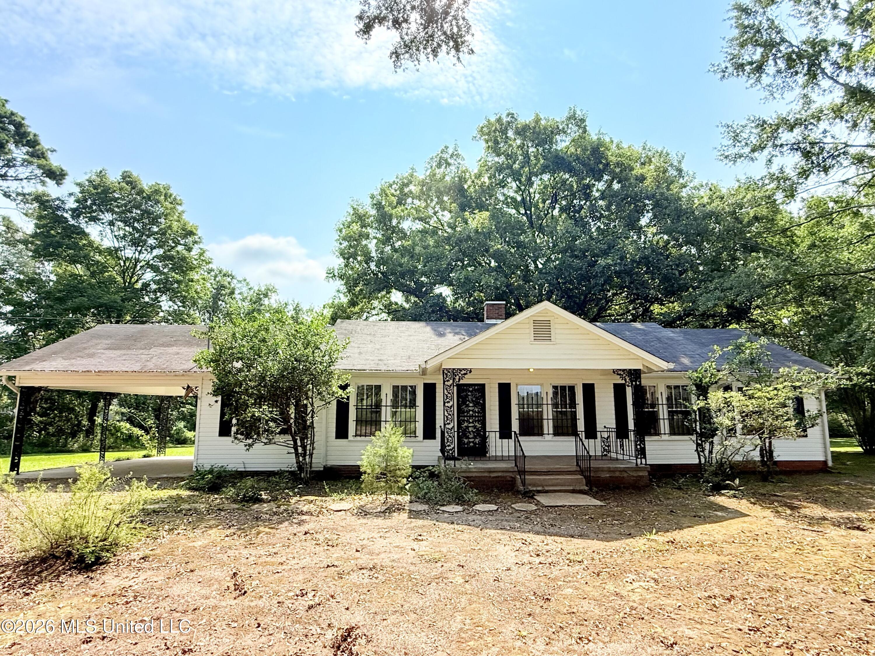 2590 Highway 51 Property Photo 26