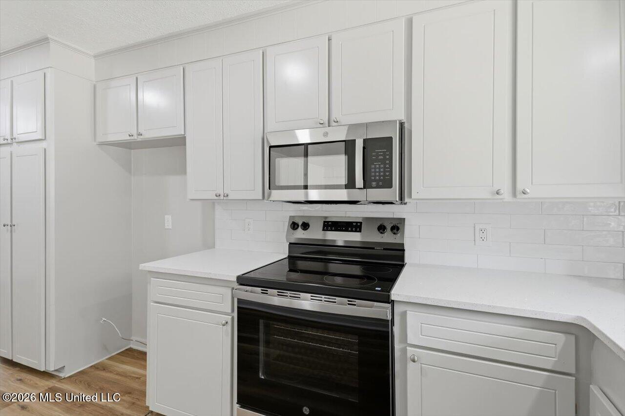 279 Trojan Drive Property Photo 6