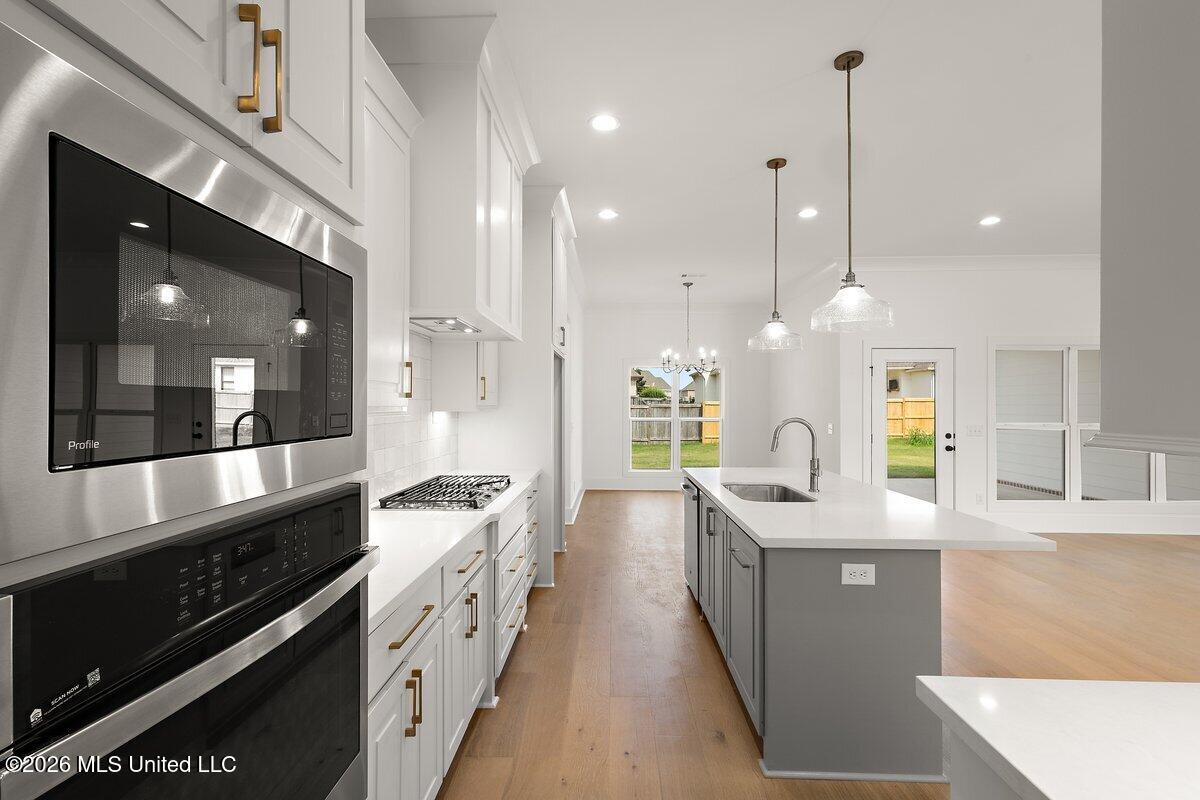 420 Aurora Circle Property Photo 12