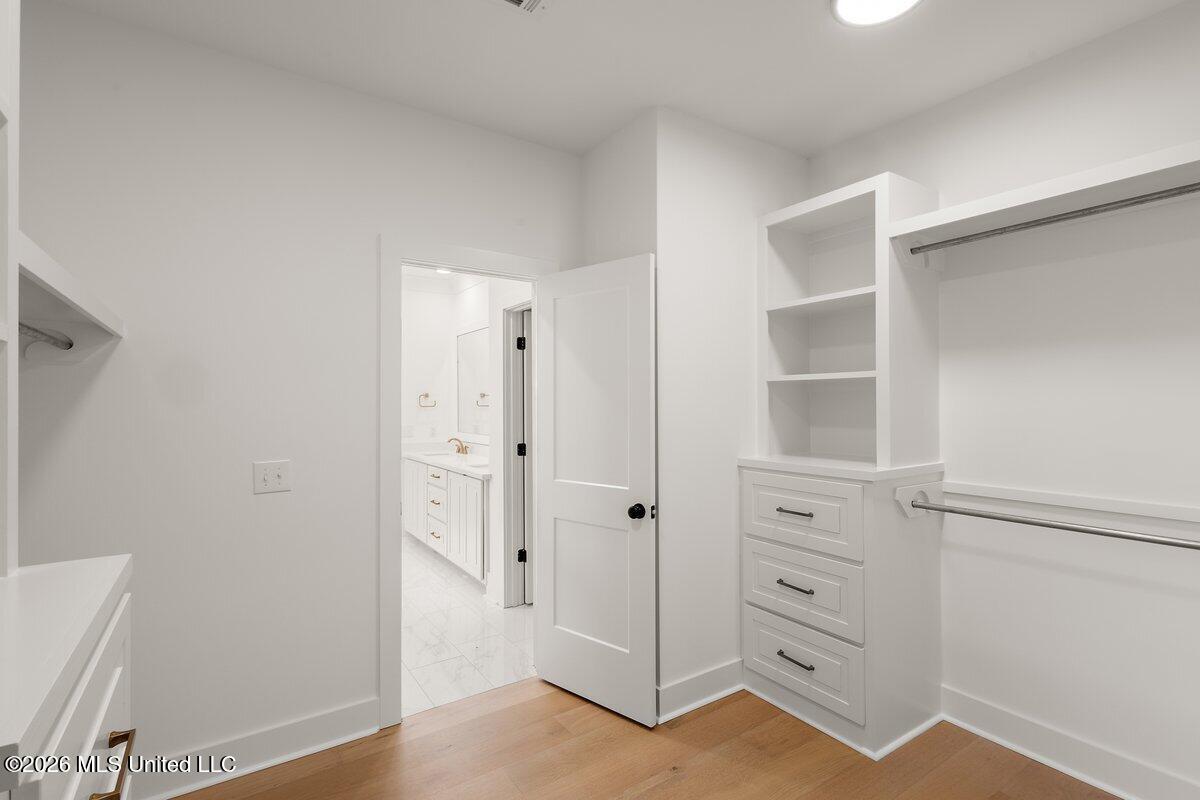 420 Aurora Circle Property Photo 15