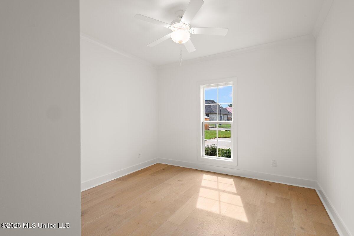 420 Aurora Circle Property Photo 18