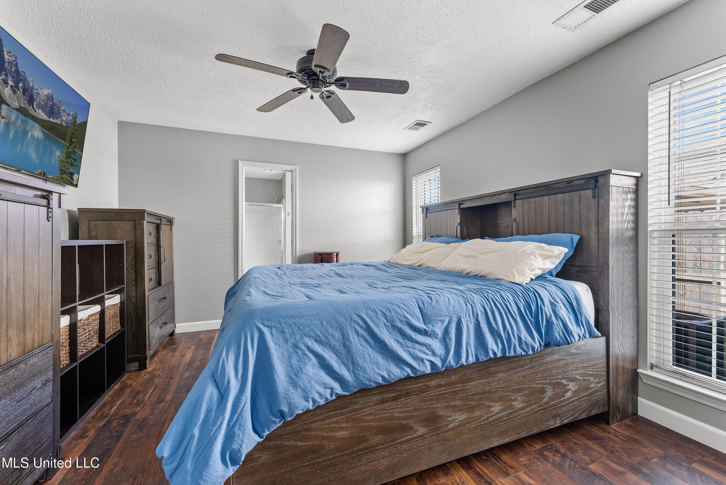 10611 Pecan View Drive Property Photo 10