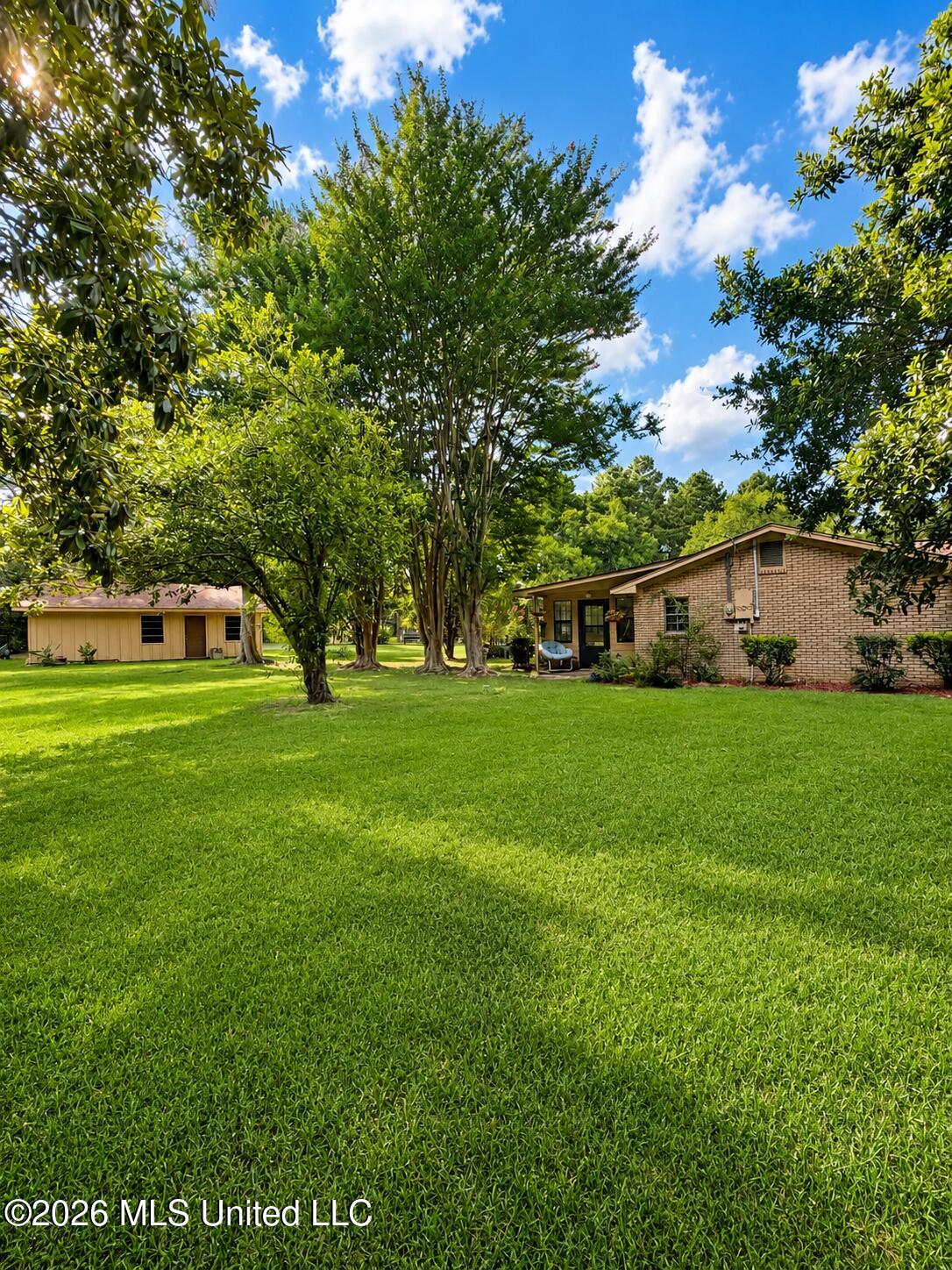 152 Brooksberg Drive Property Photo 10