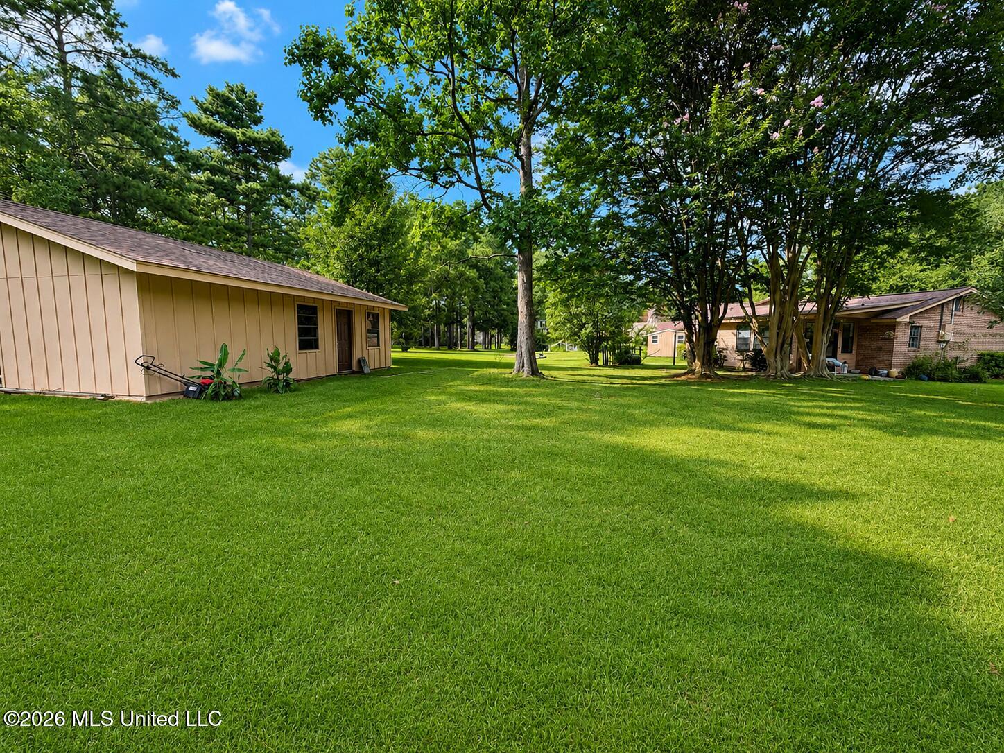 152 Brooksberg Drive Property Photo 11