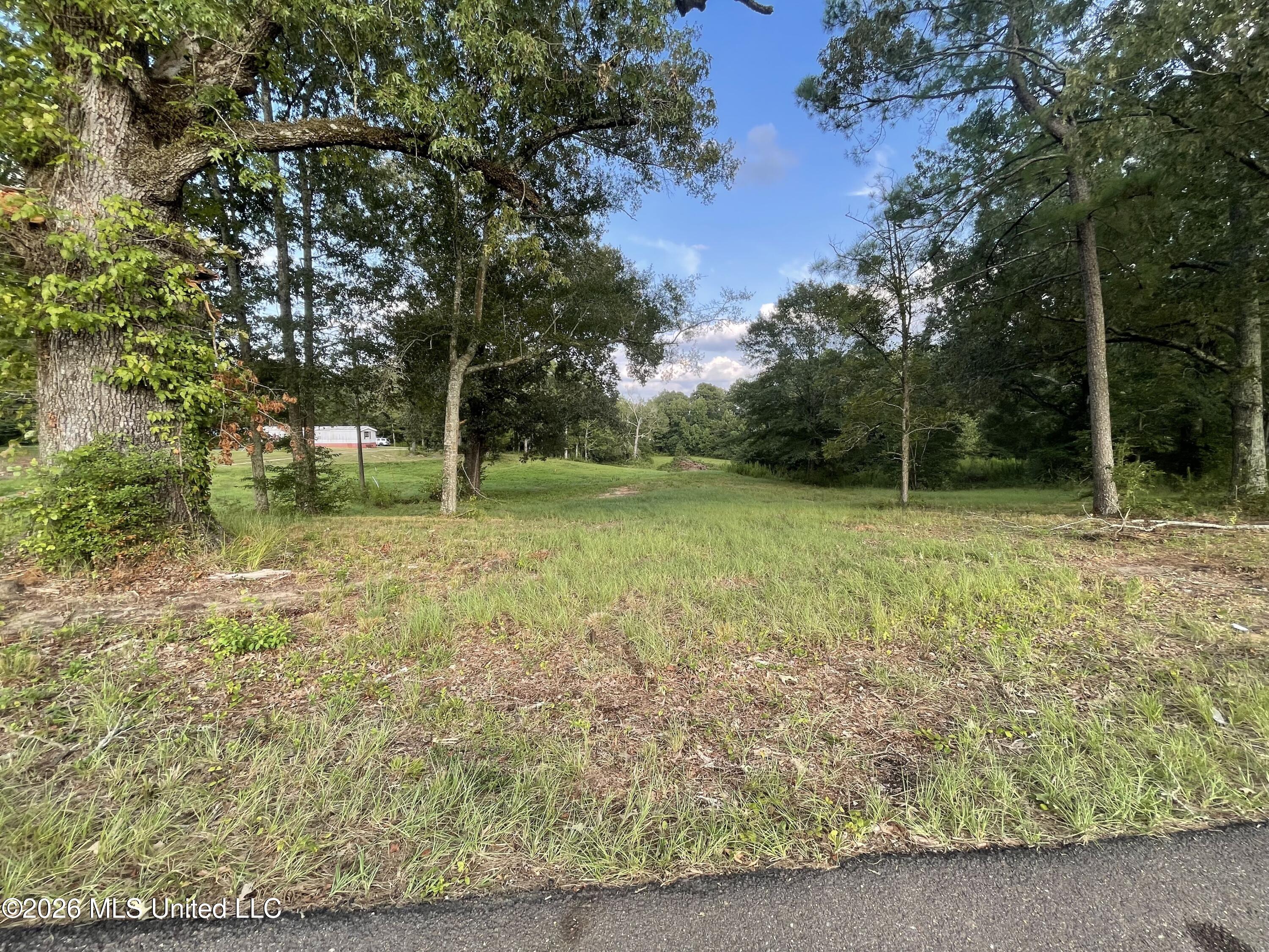 Roberts Lane Property Photo 1