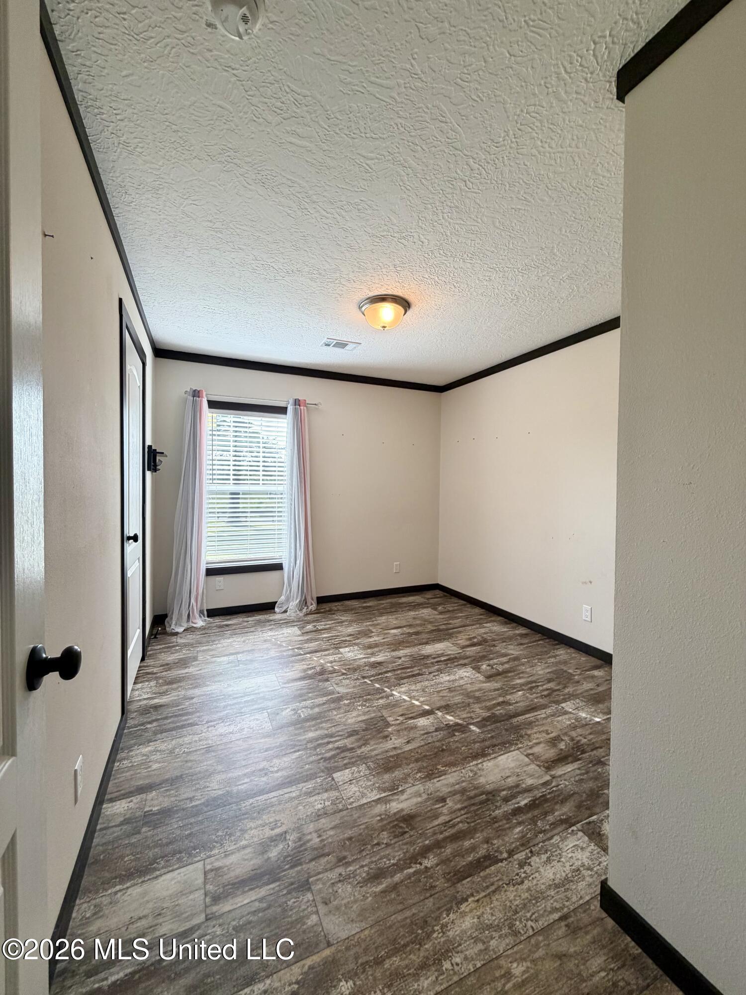 2417 Lake Lincoln Drive Property Photo 10
