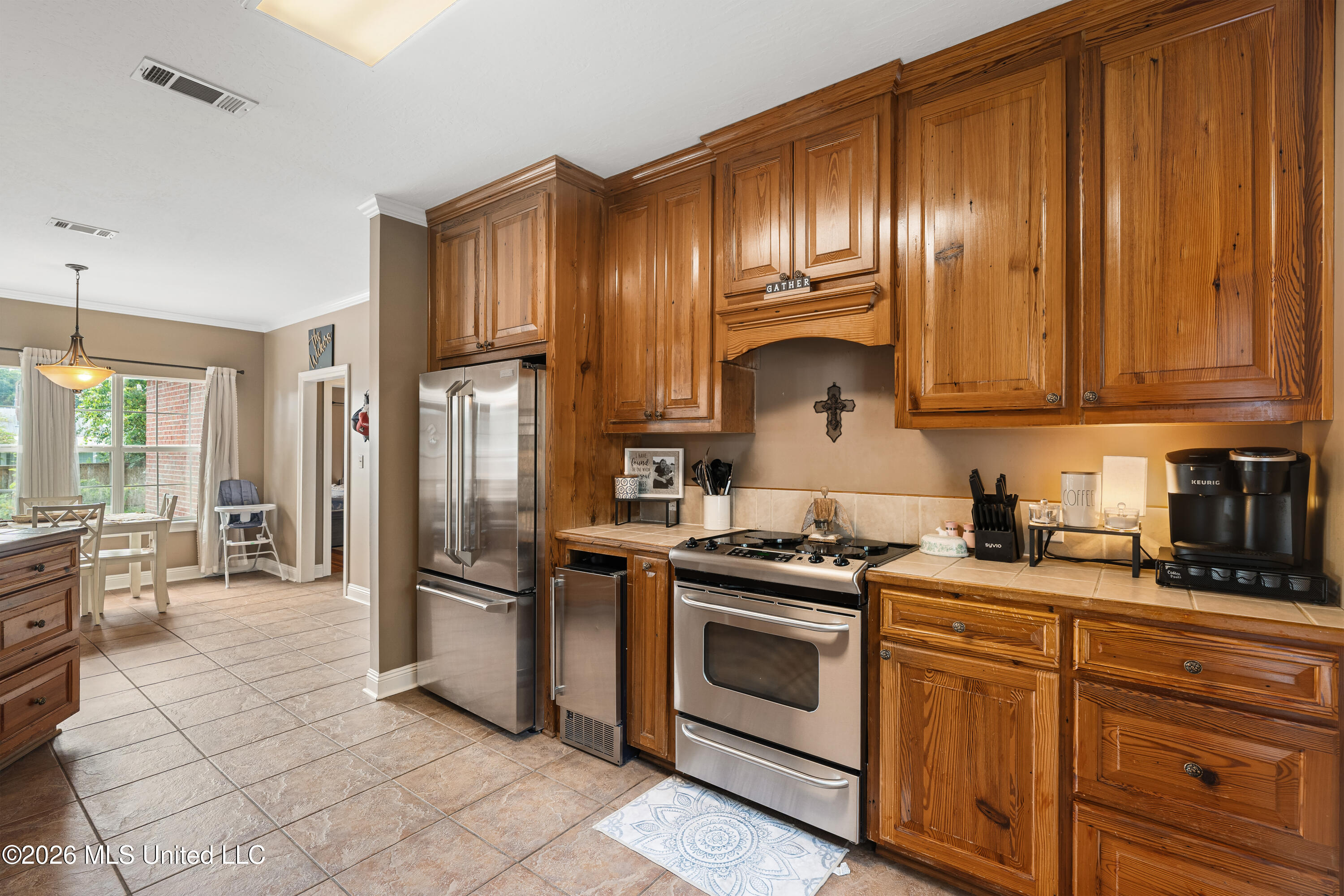 200 Poplar Street Property Photo 15