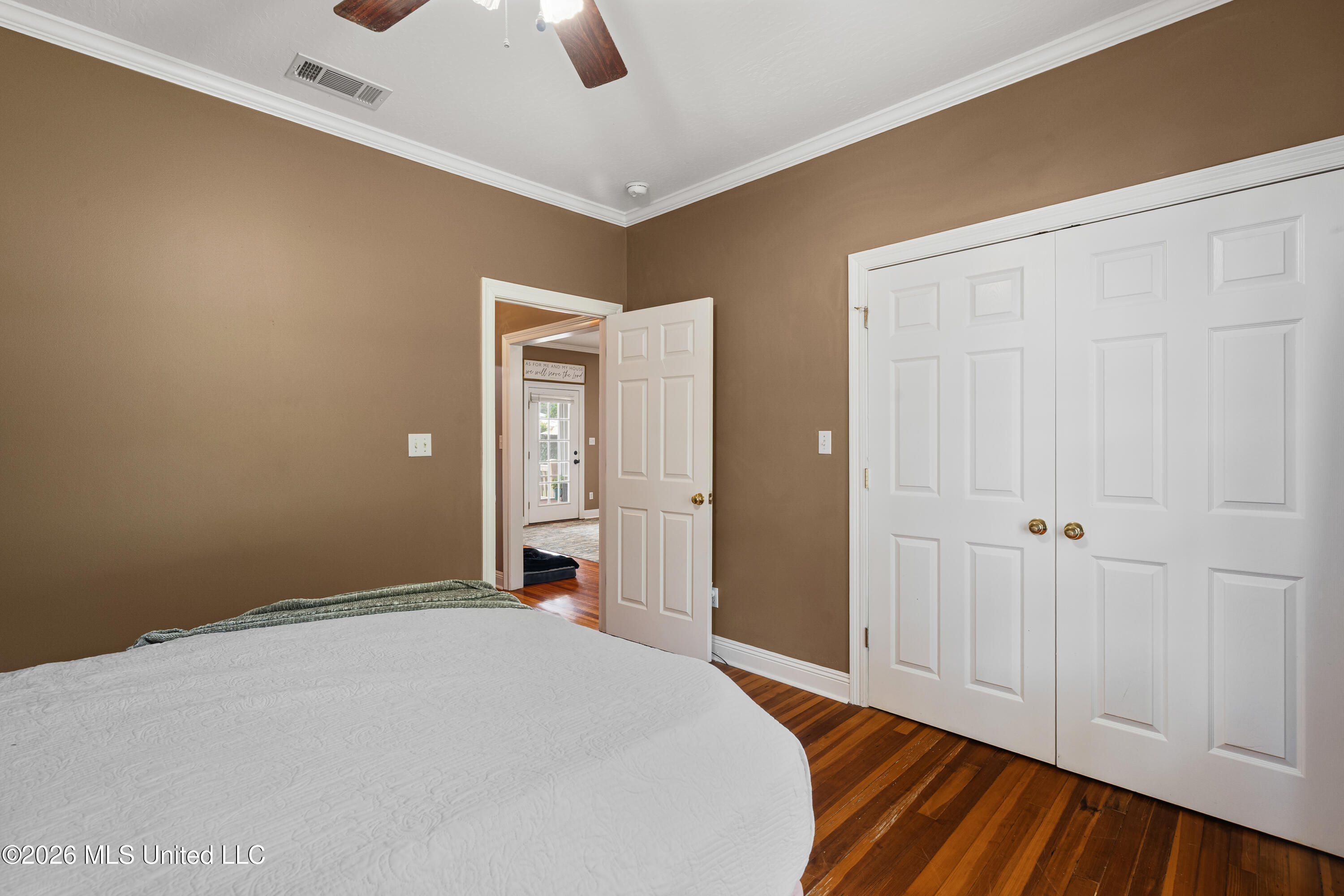 200 Poplar Street Property Photo 27