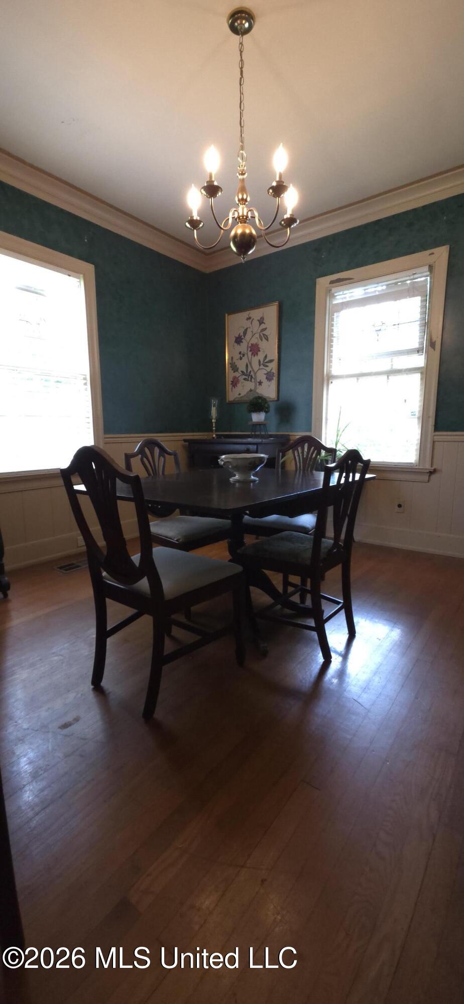 1055 Manship Street Property Photo 4
