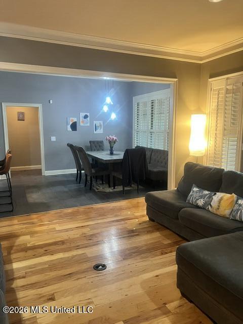 1135 Martingale Road Property Photo 5