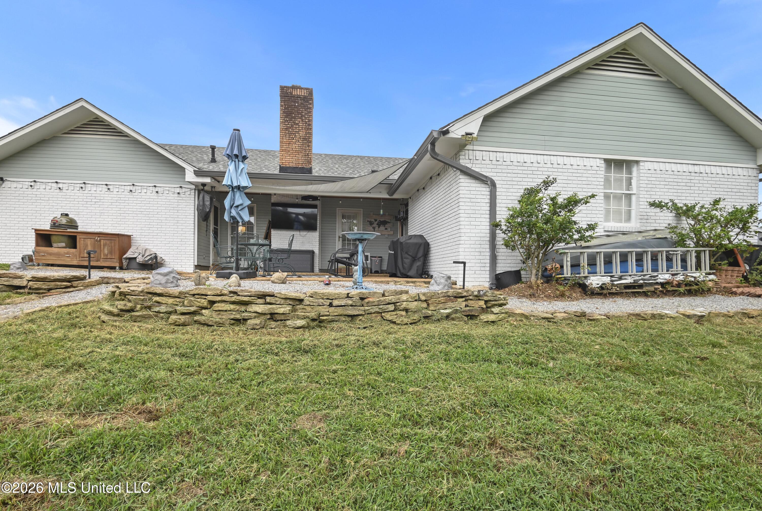 208 Boxwood Circle Property Photo 36