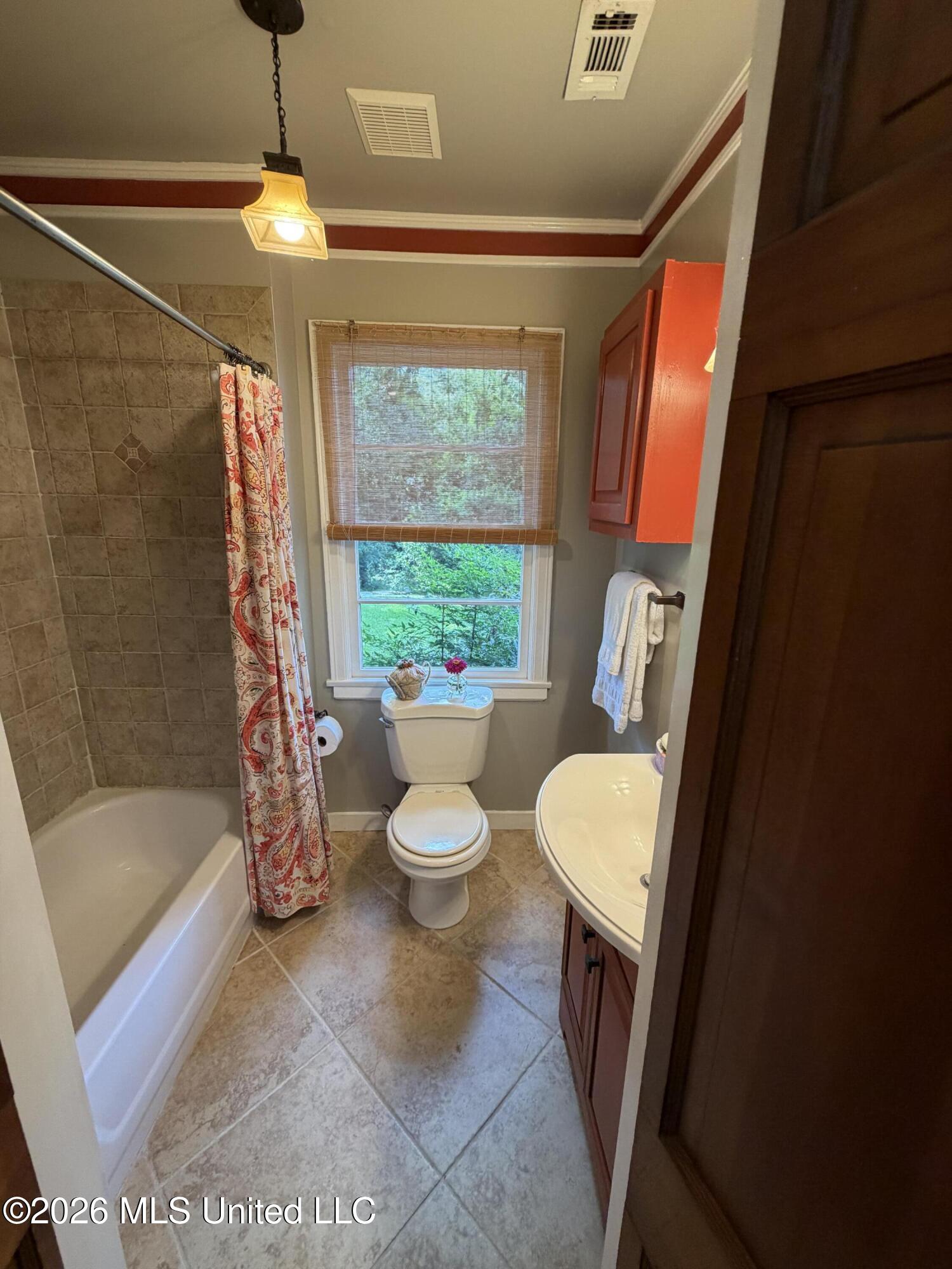 27 Montebello Drive Property Photo 25