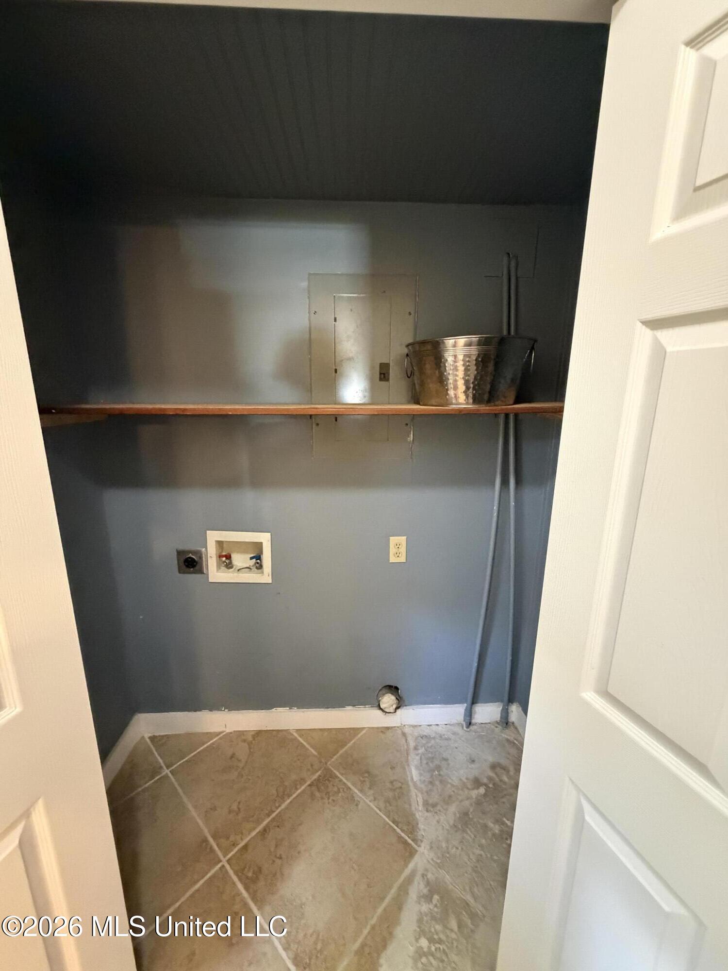 27 Montebello Drive Property Photo 29