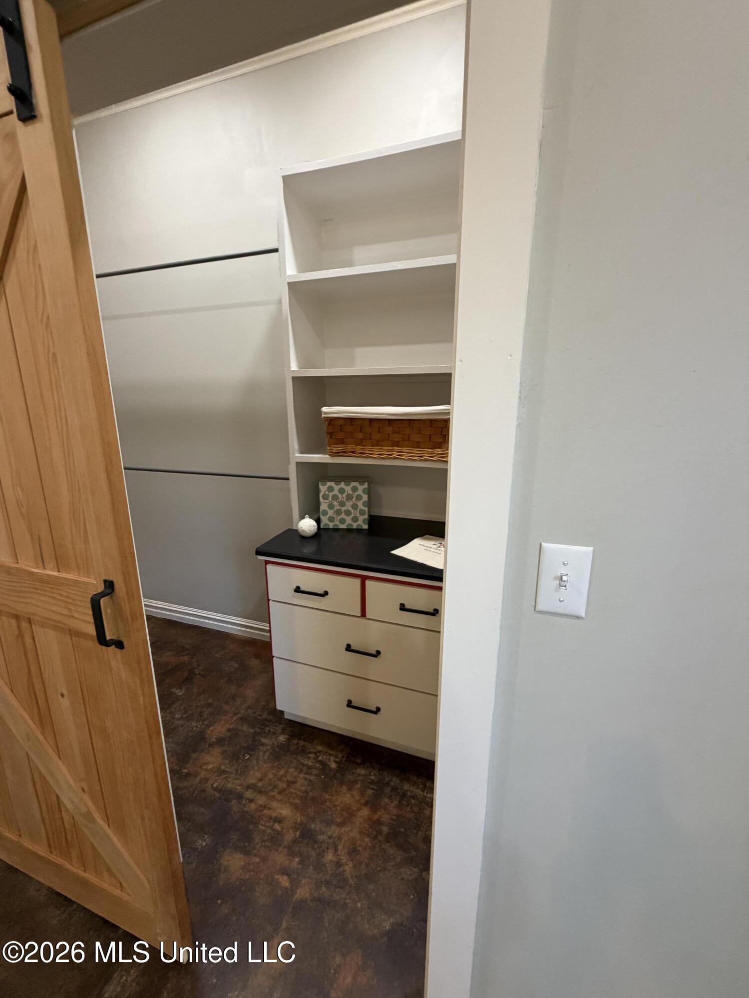 27 Montebello Drive Property Photo 43
