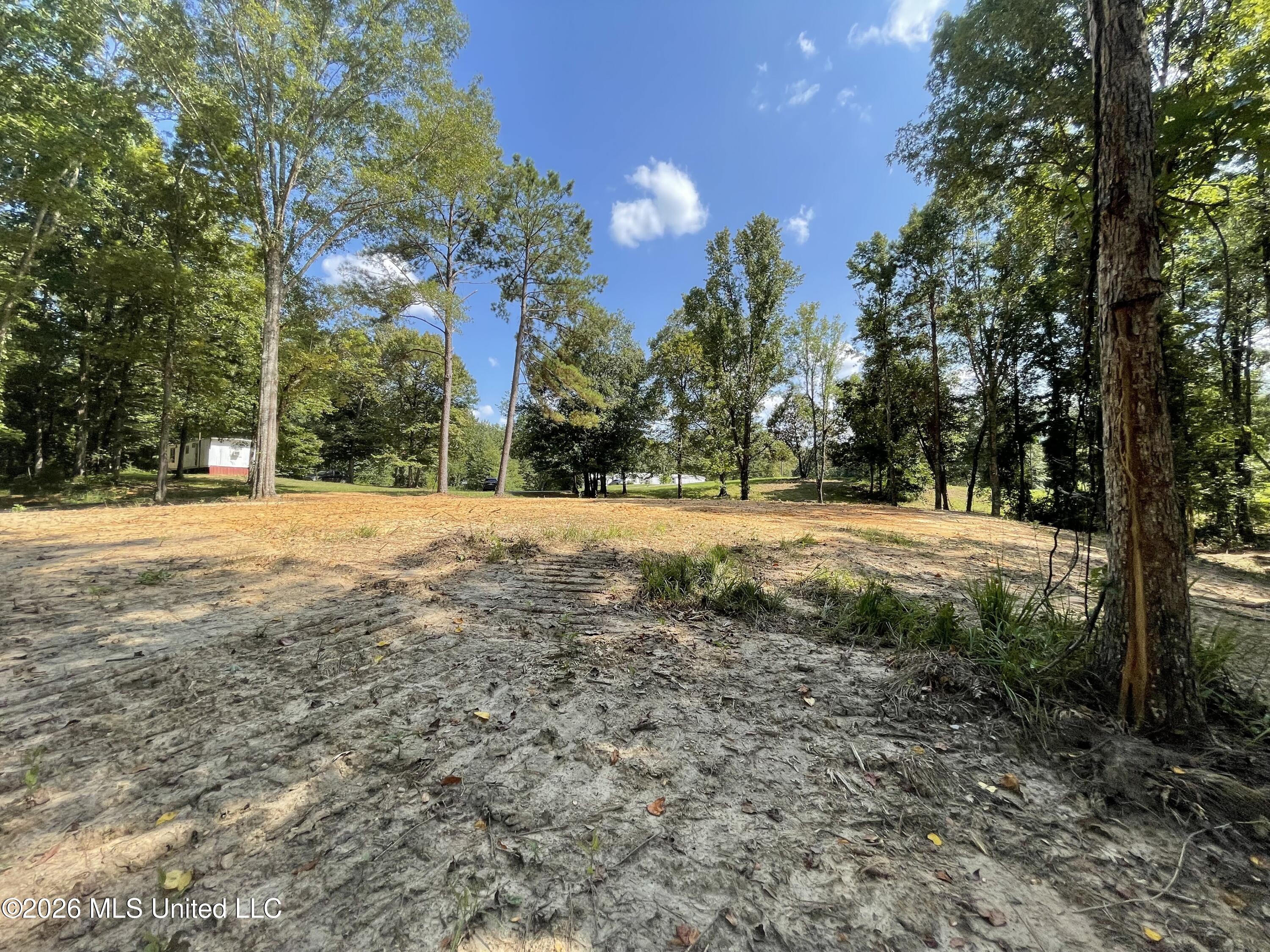 Roberts Lane Property Photo 4