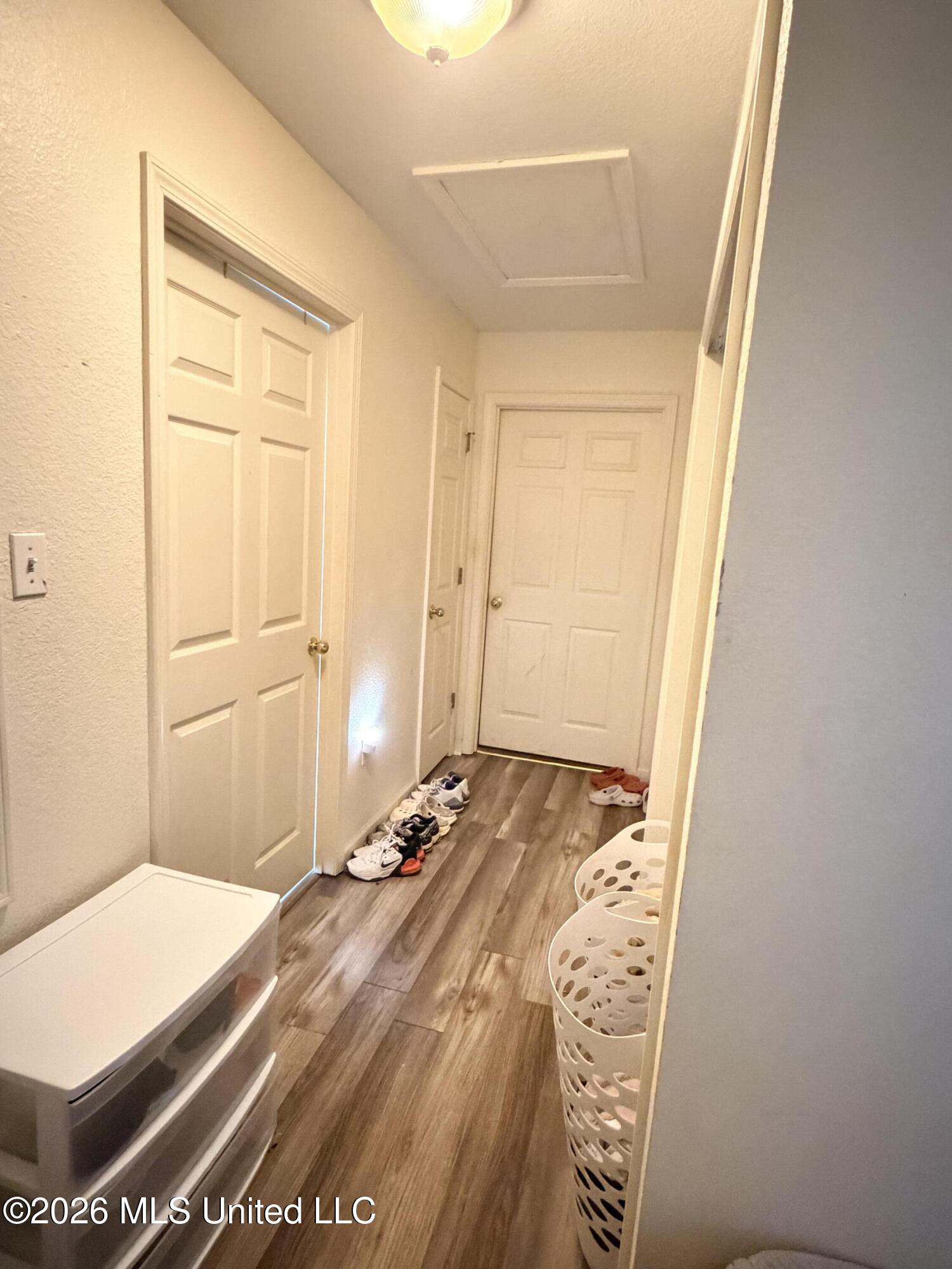 1314 School Avenue Property Photo 5