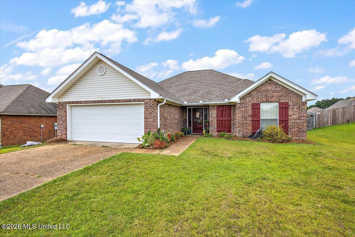 115 Ash Ridge Place Property Photo 1
