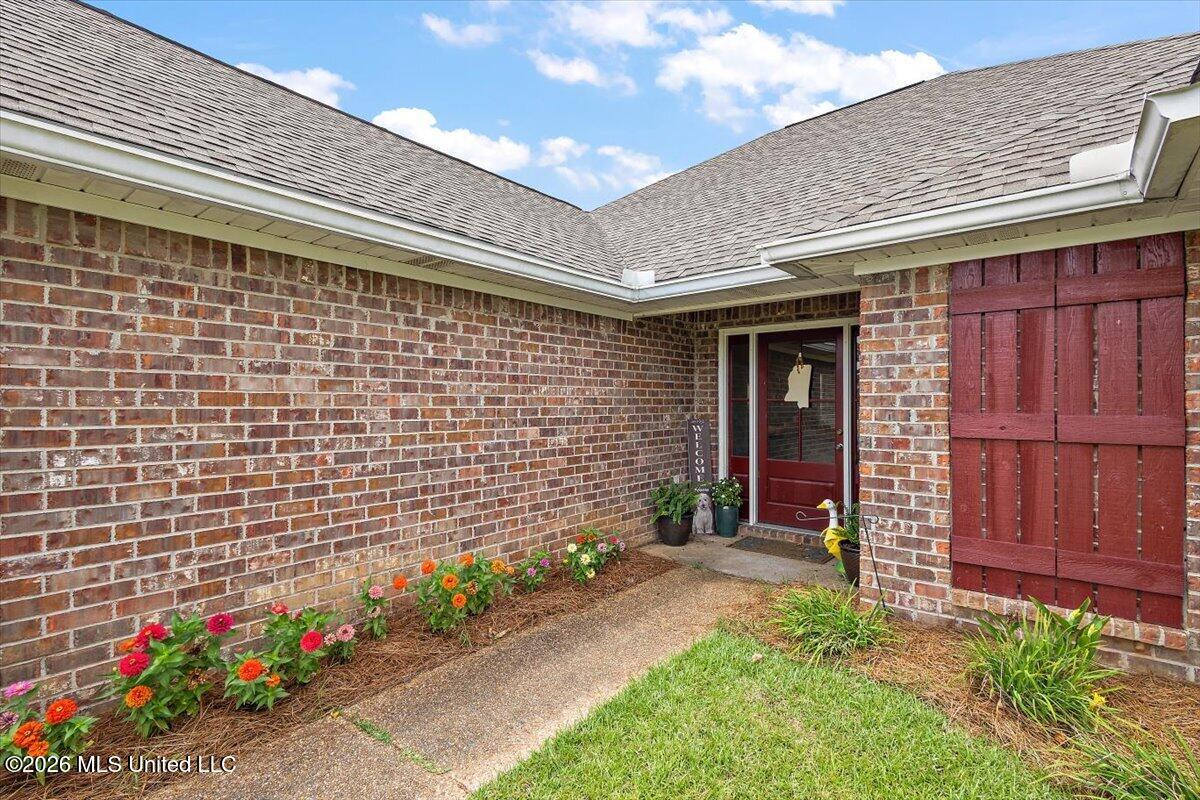 115 Ash Ridge Place Property Photo 4