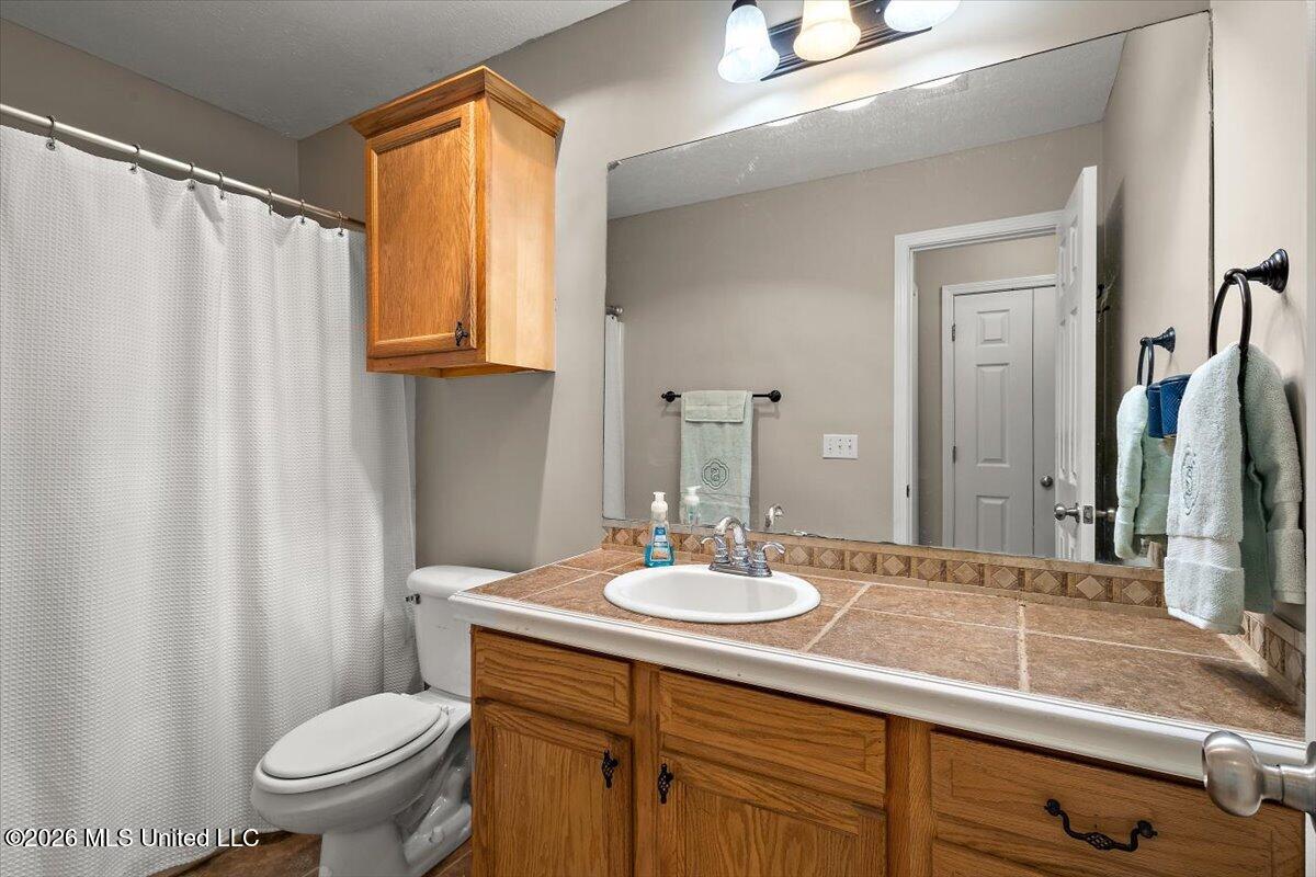 115 Ash Ridge Place Property Photo 22