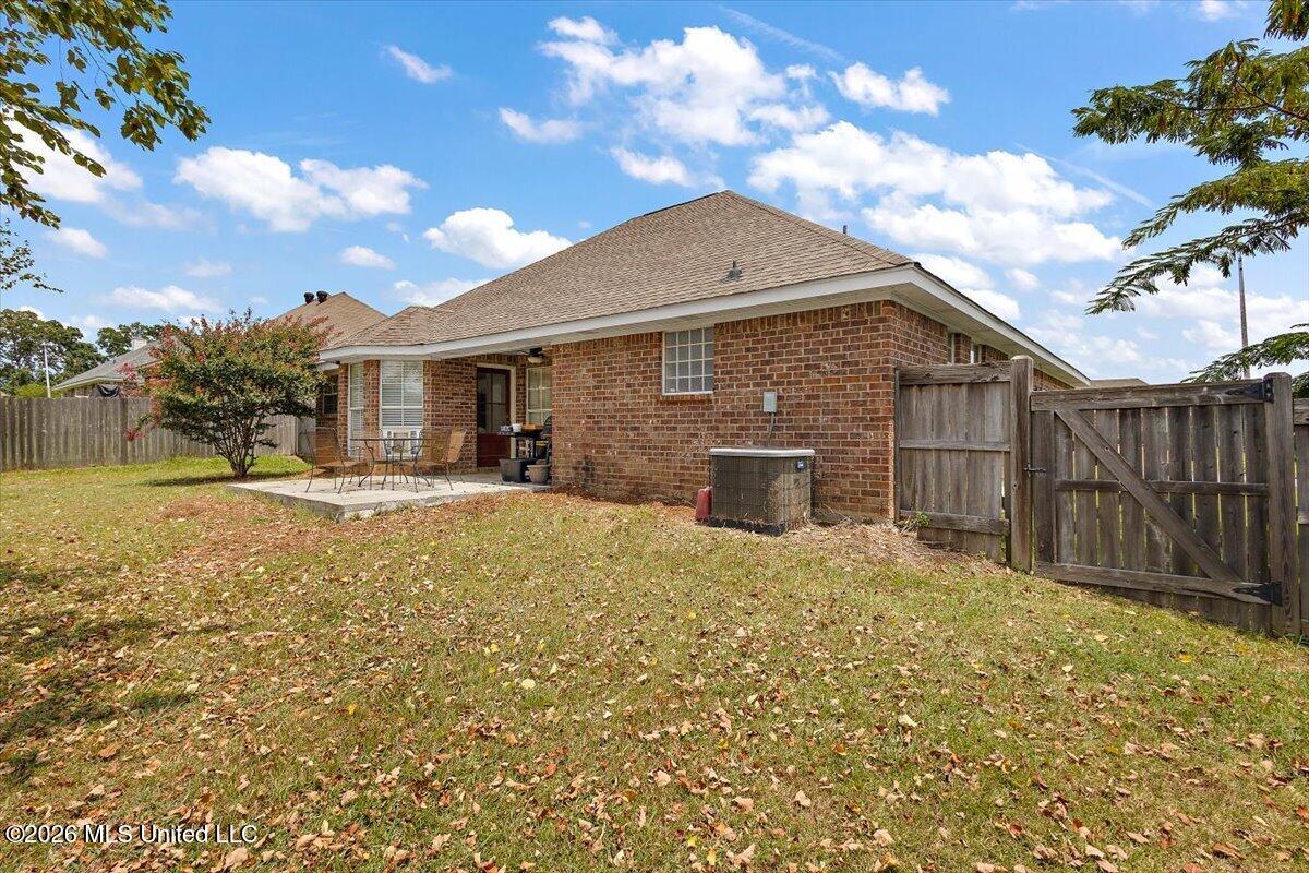 115 Ash Ridge Place Property Photo 27