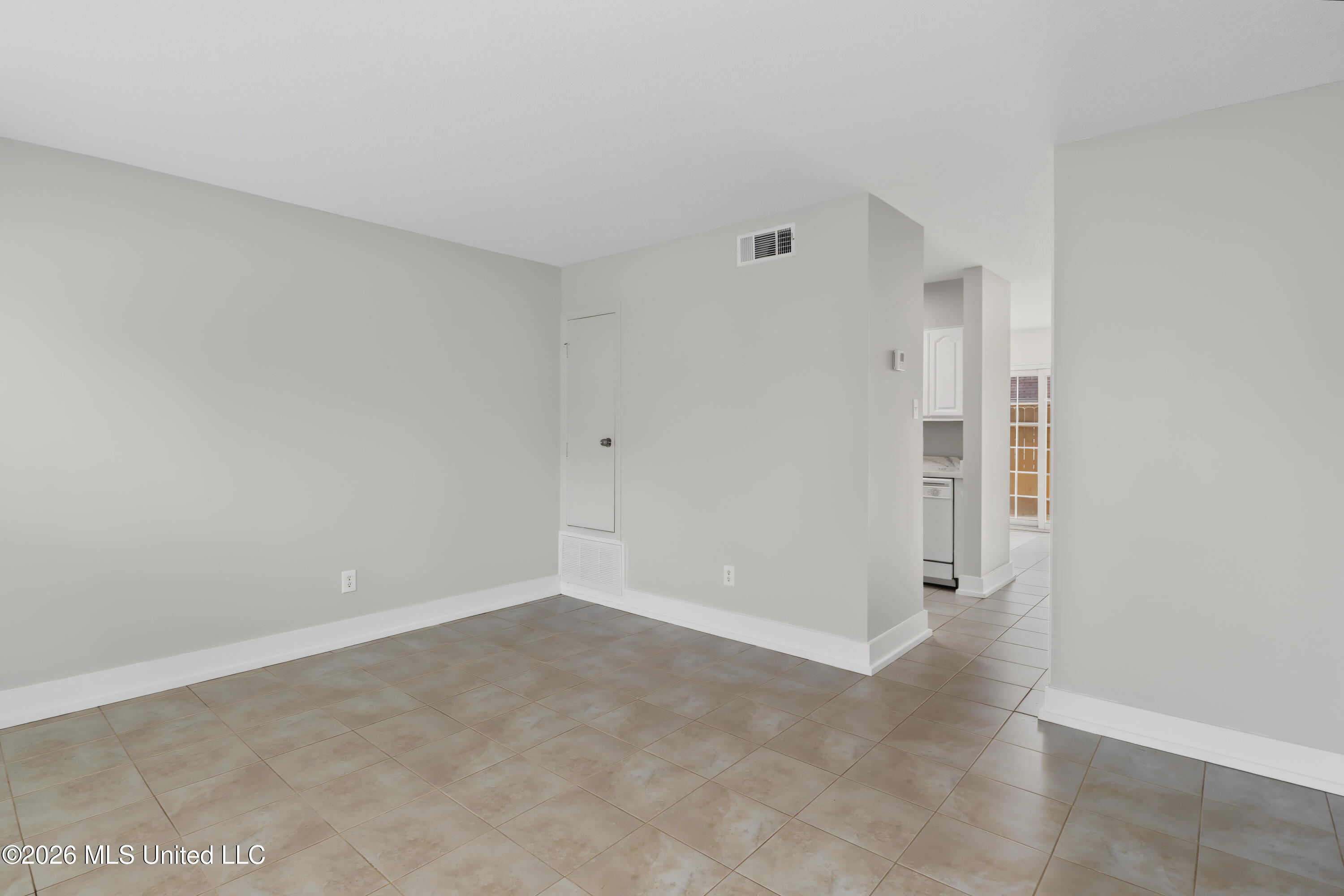 413 Kahler Street Property Photo 5