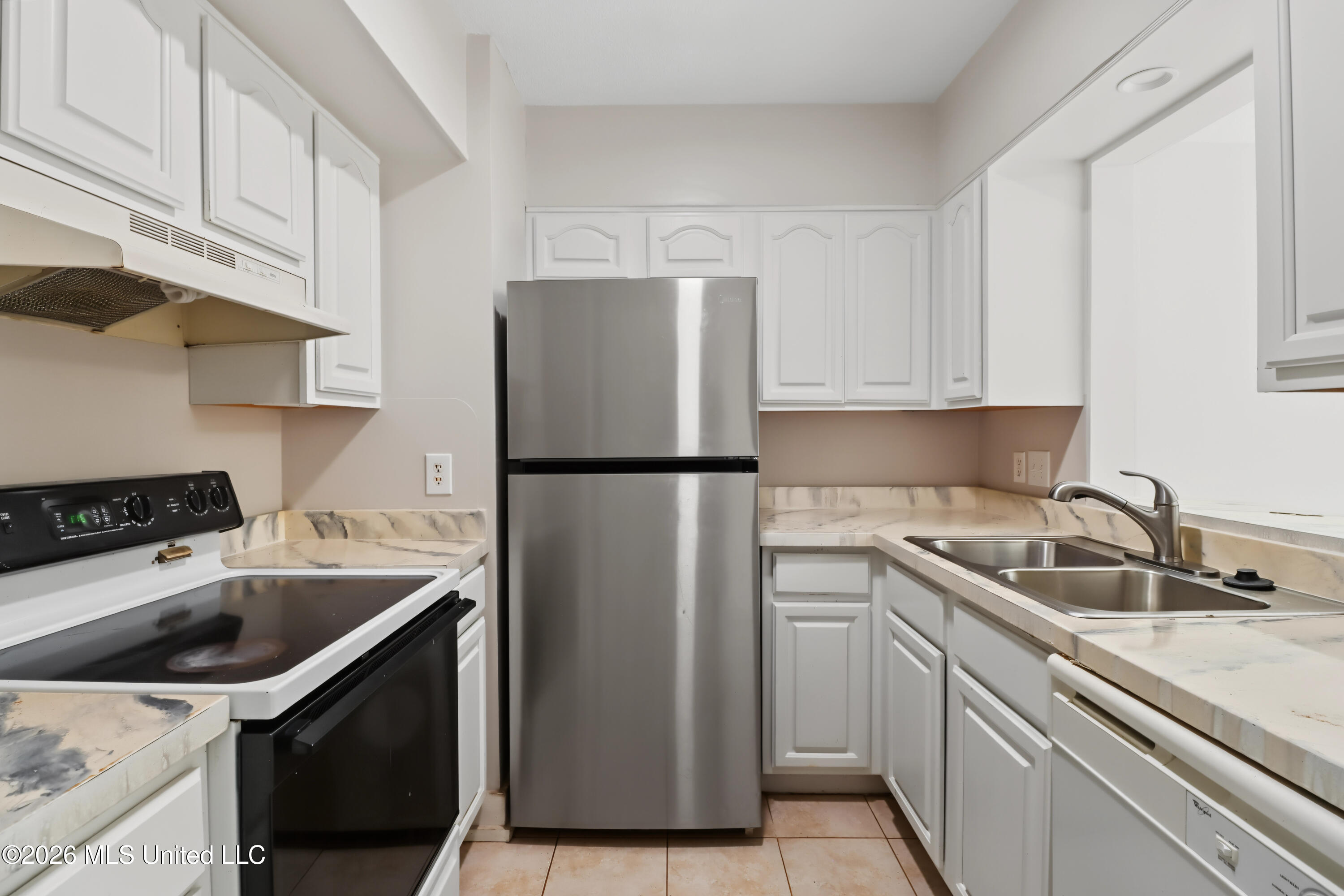 413 Kahler Street Property Photo 6