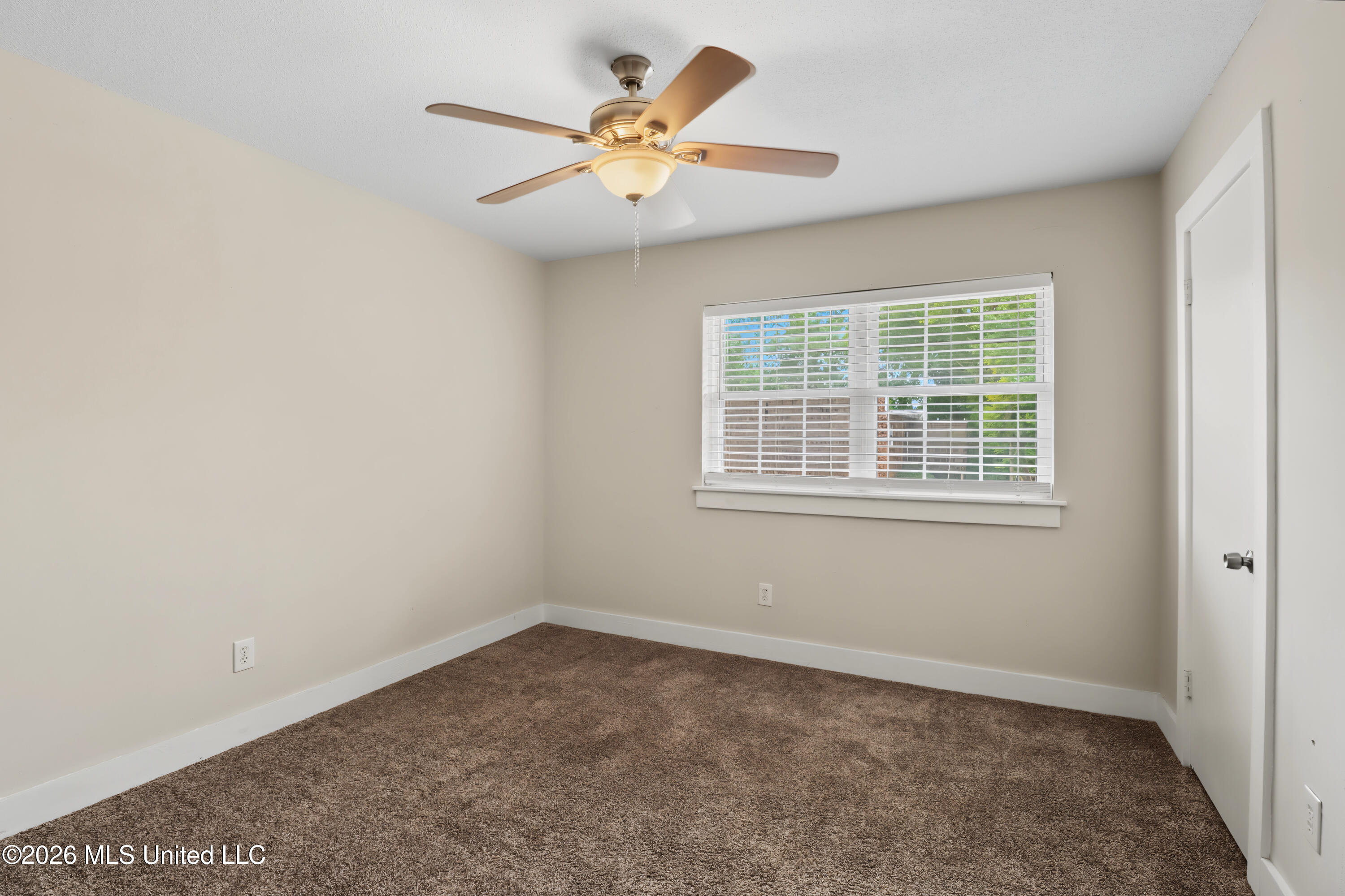 413 Kahler Street Property Photo 12