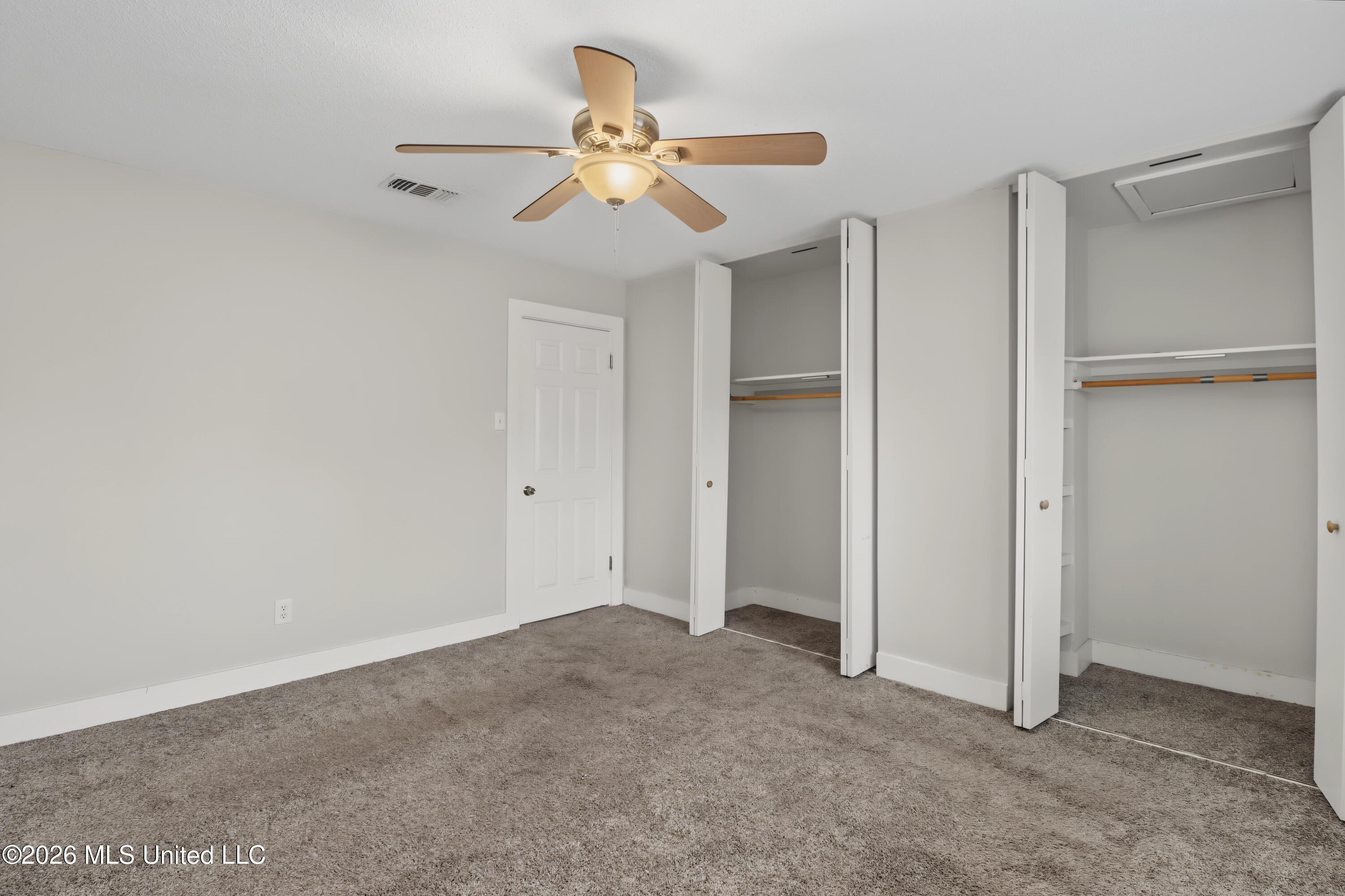 413 Kahler Street Property Photo 13