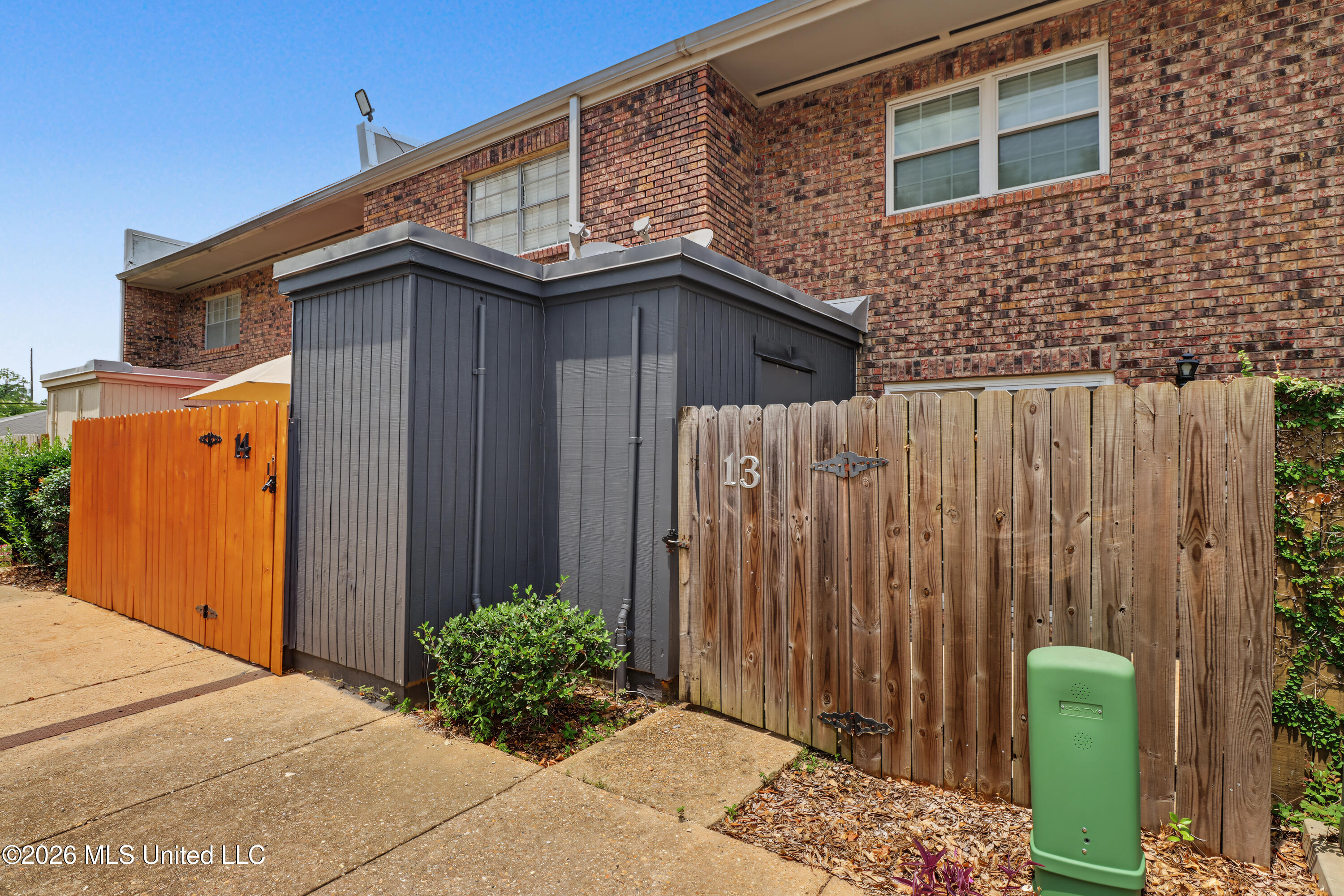 413 Kahler Street Property Photo 18