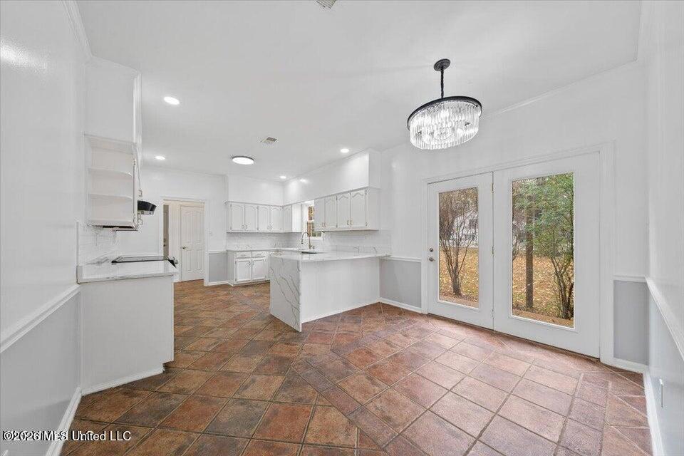 6965 Fox Chase Drive Property Photo 11