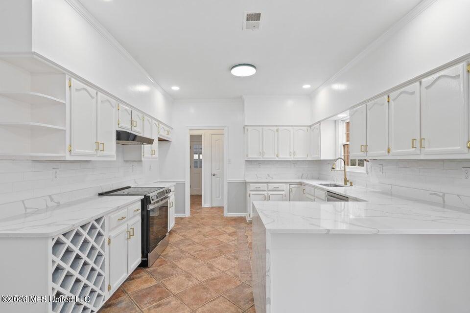 6965 Fox Chase Drive Property Photo 13