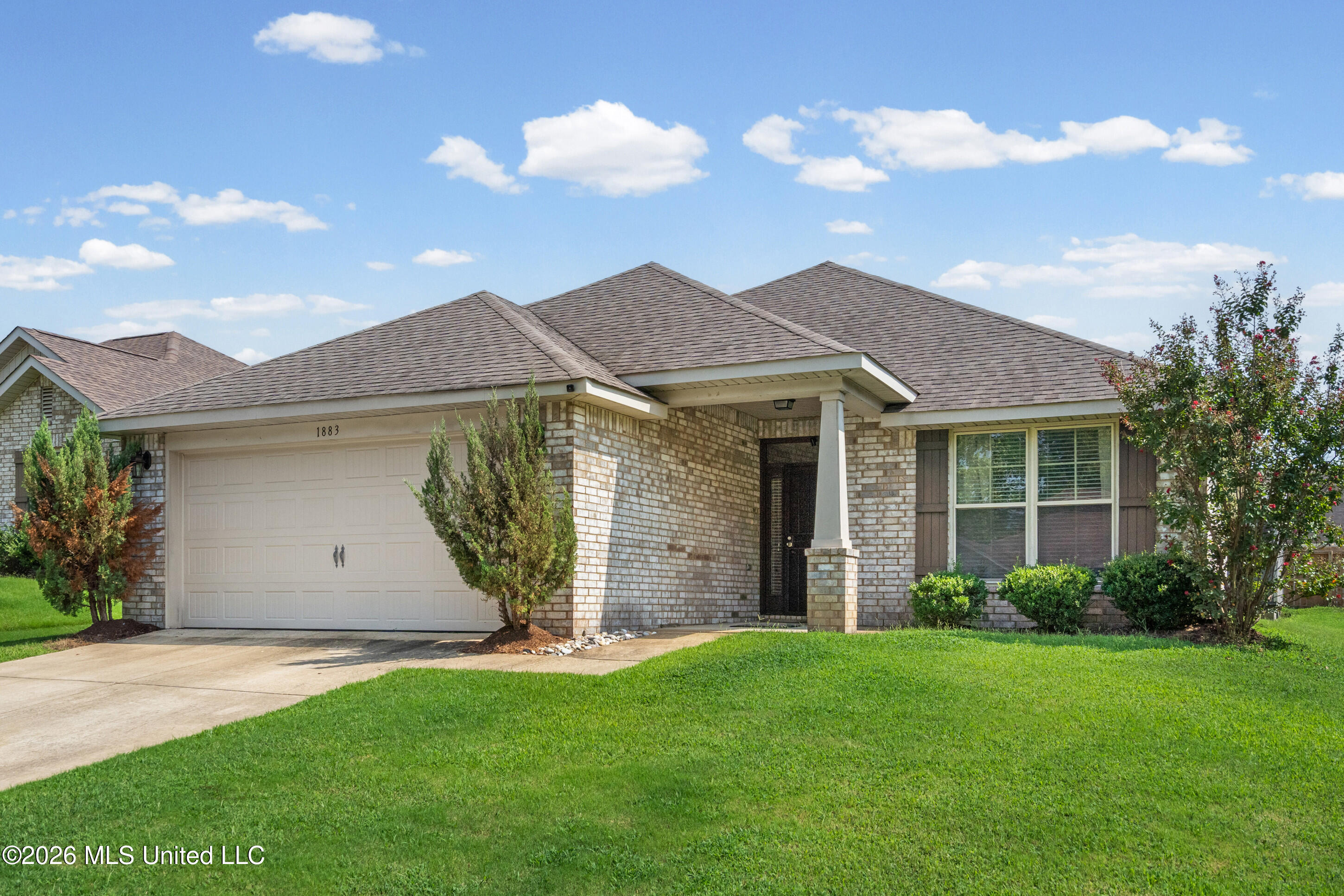 1883 Central Ridge Drive Property Photo 1