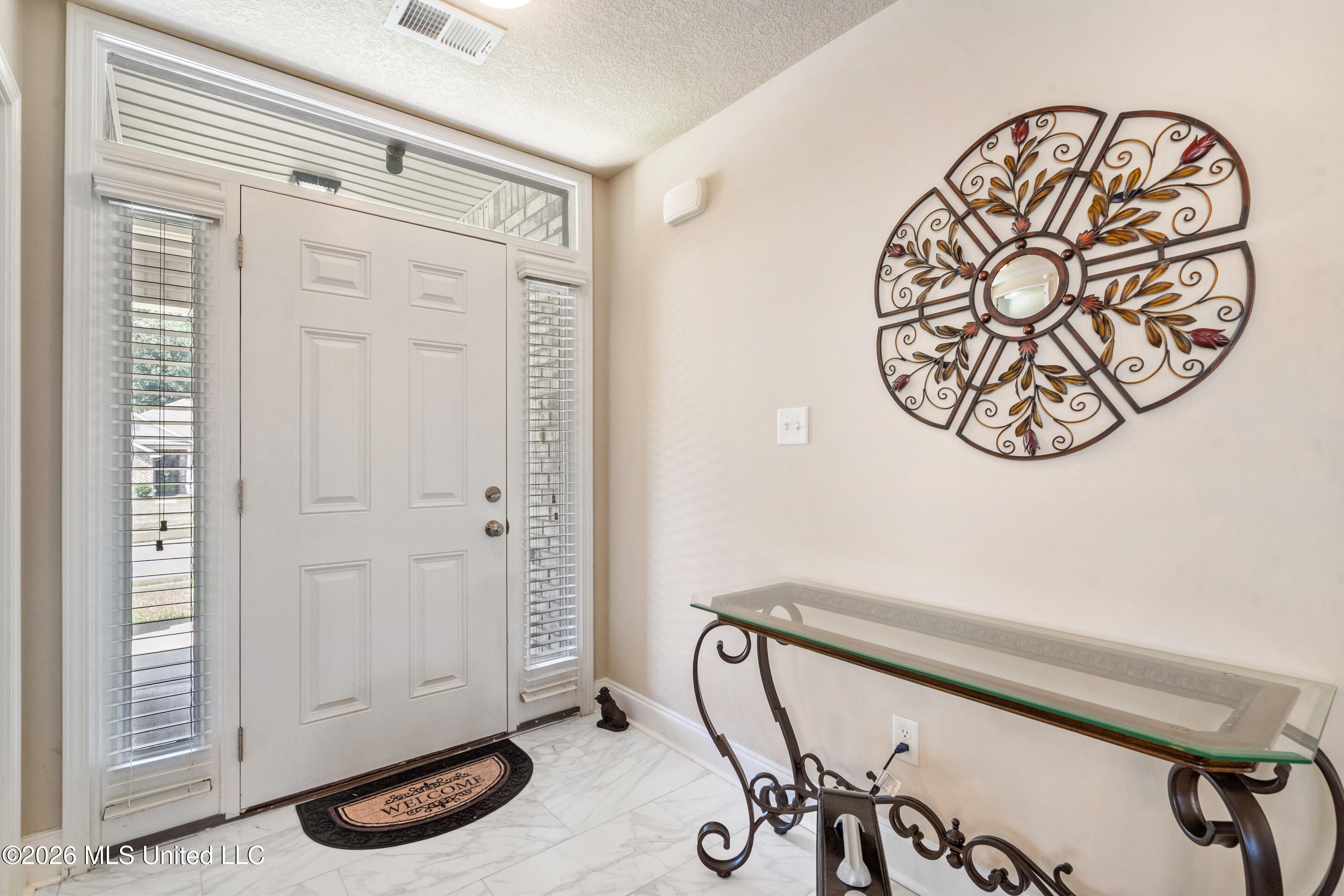 1883 Central Ridge Drive Property Photo 5