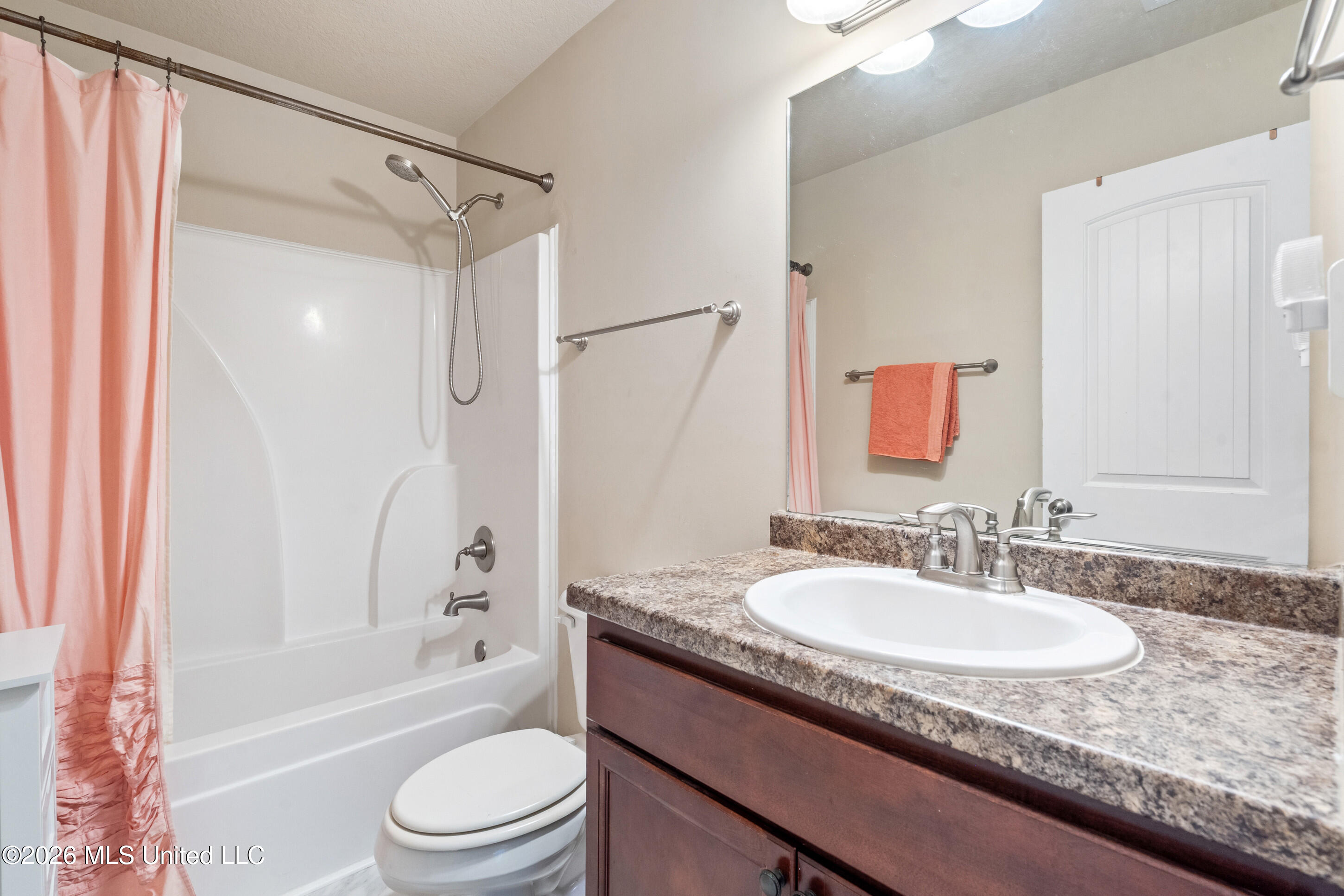 1883 Central Ridge Drive Property Photo 19