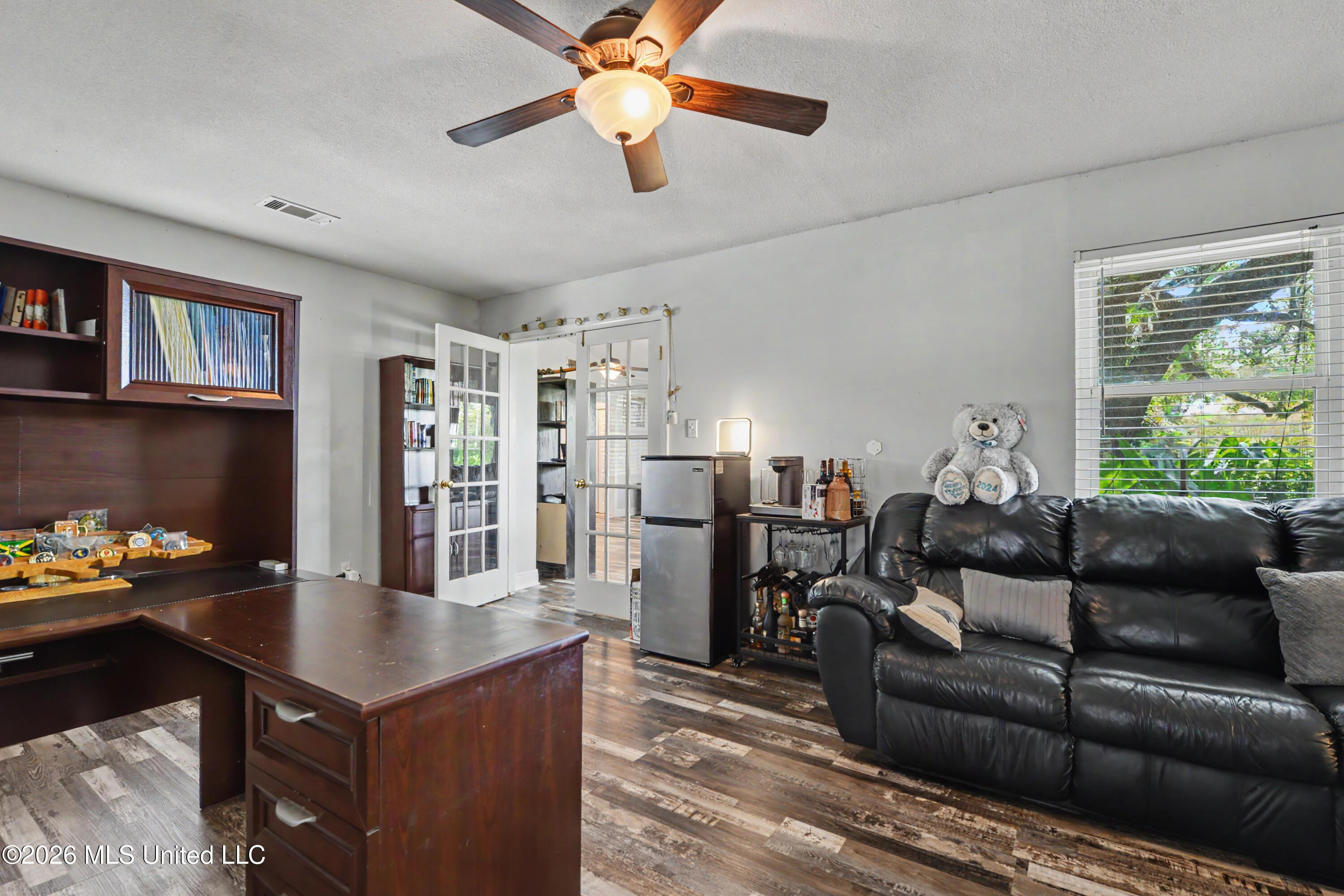 16341 Northrup Cuevas Road Property Photo 16