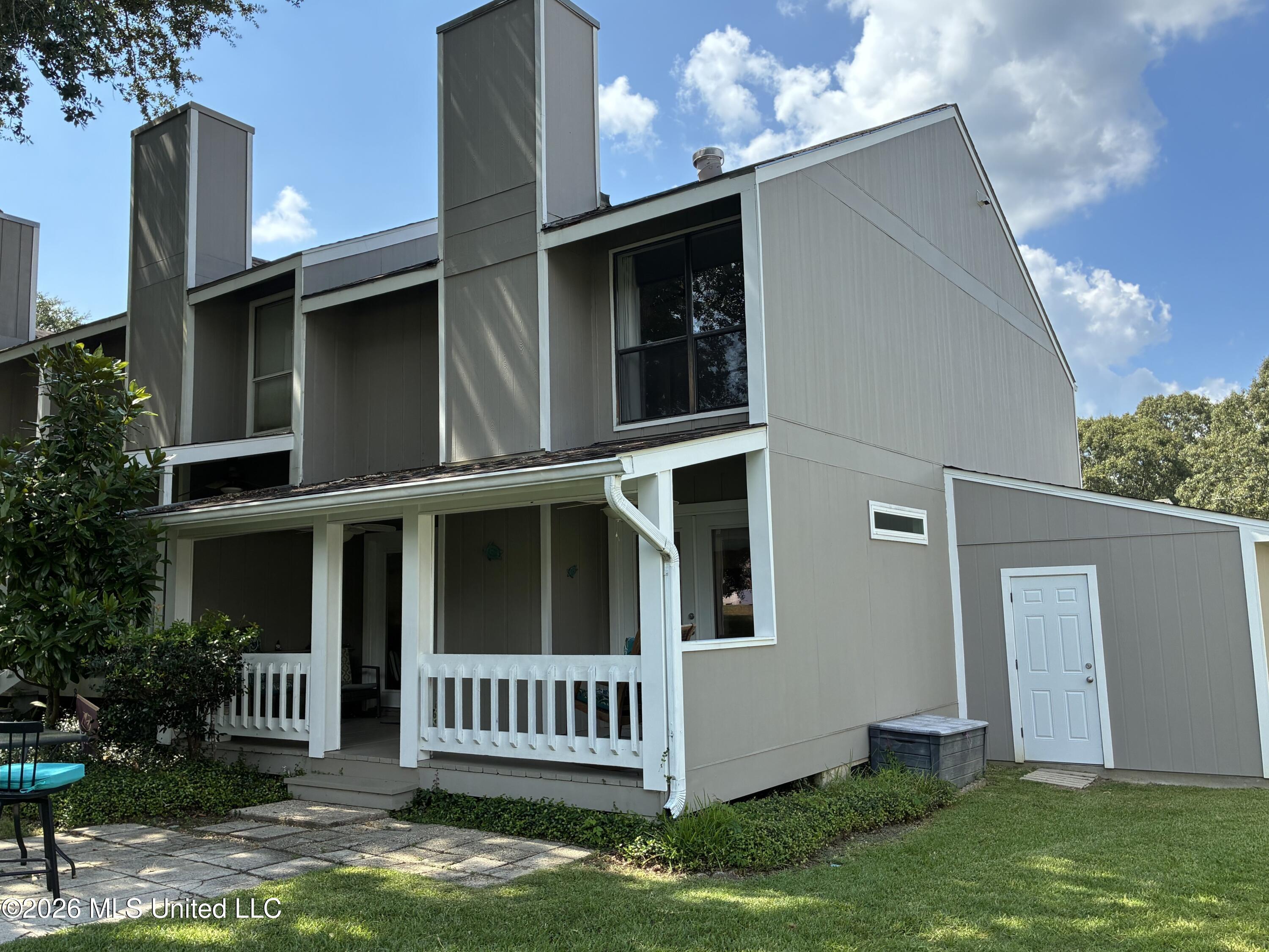 296 Highpoint Drive Property Photo 1